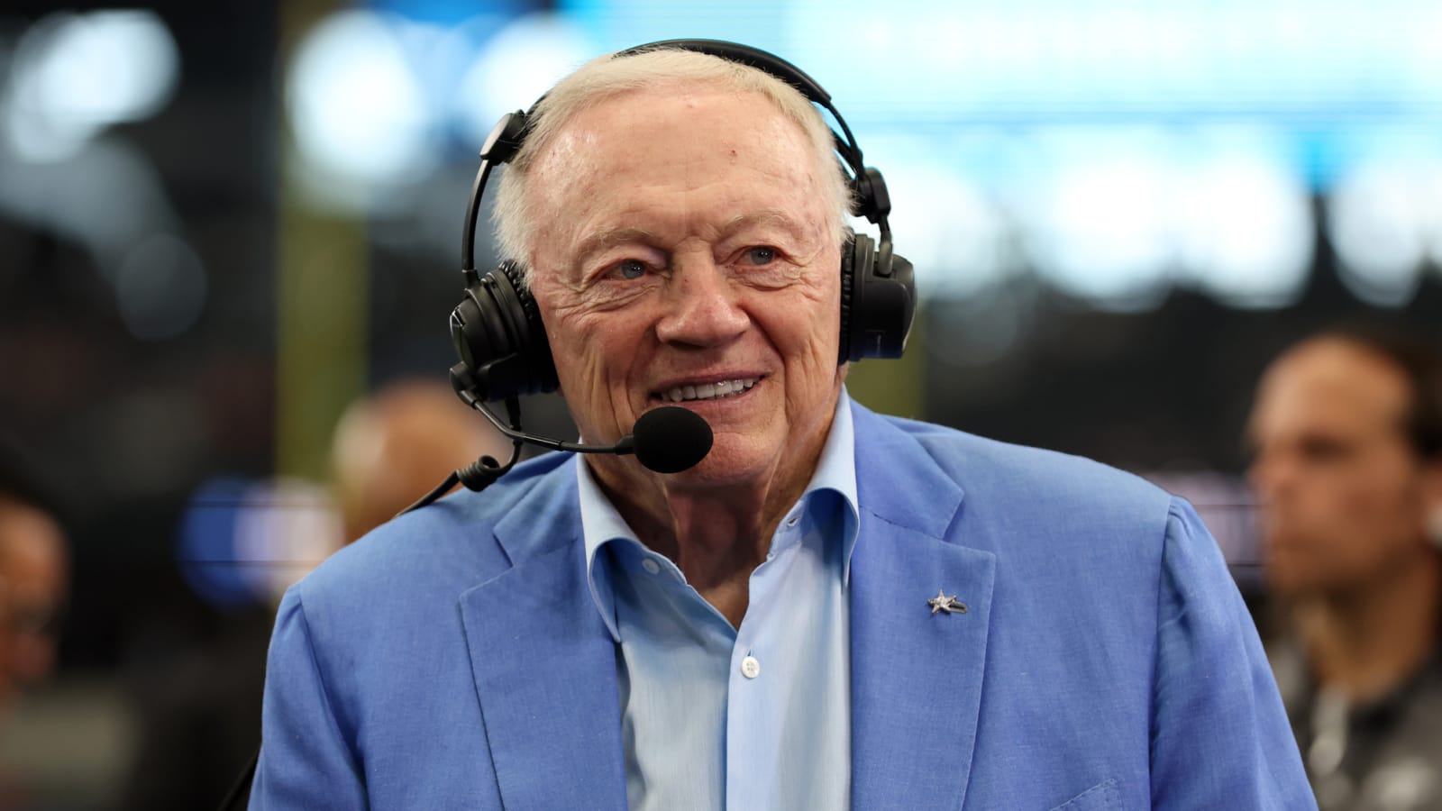 Jerry Jones responds to viral Jamie Foxx video from Cowboys practice