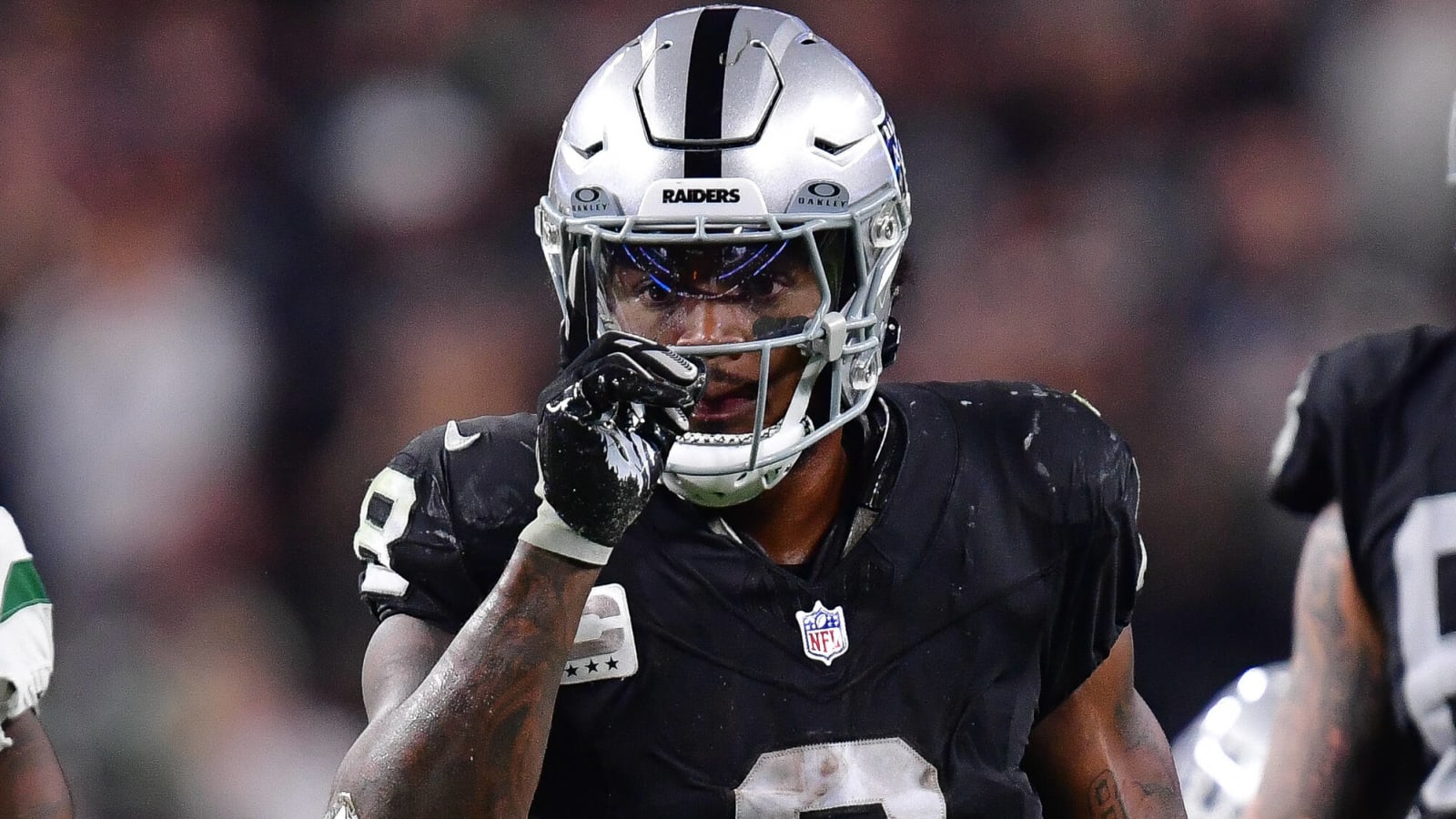 Watch Raiders RB Josh Jacobs runs for 63yard TD Yardbarker