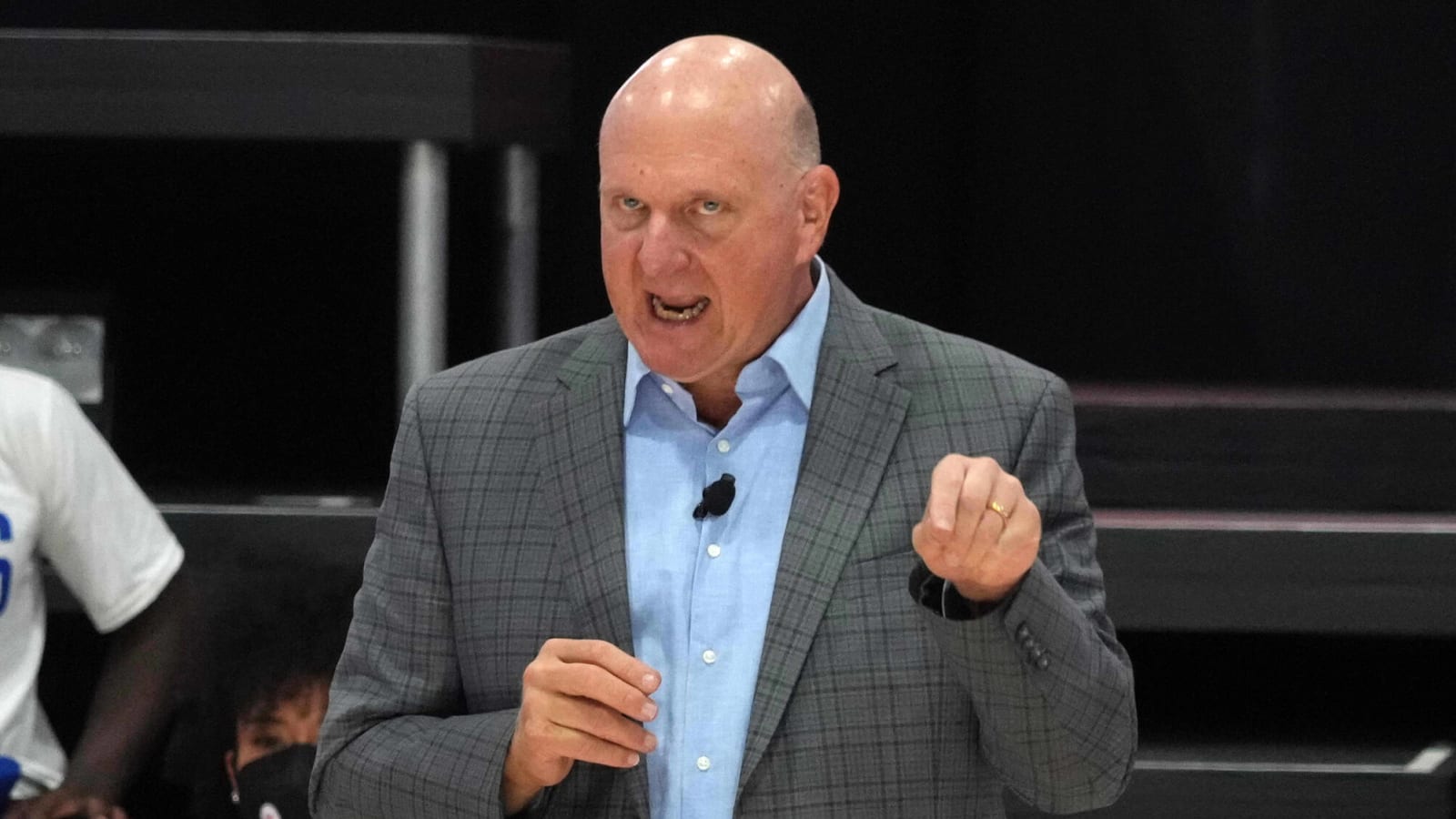 Steve Ballmer makes lighthearted joke about infamous Chris Paul tunnel incident