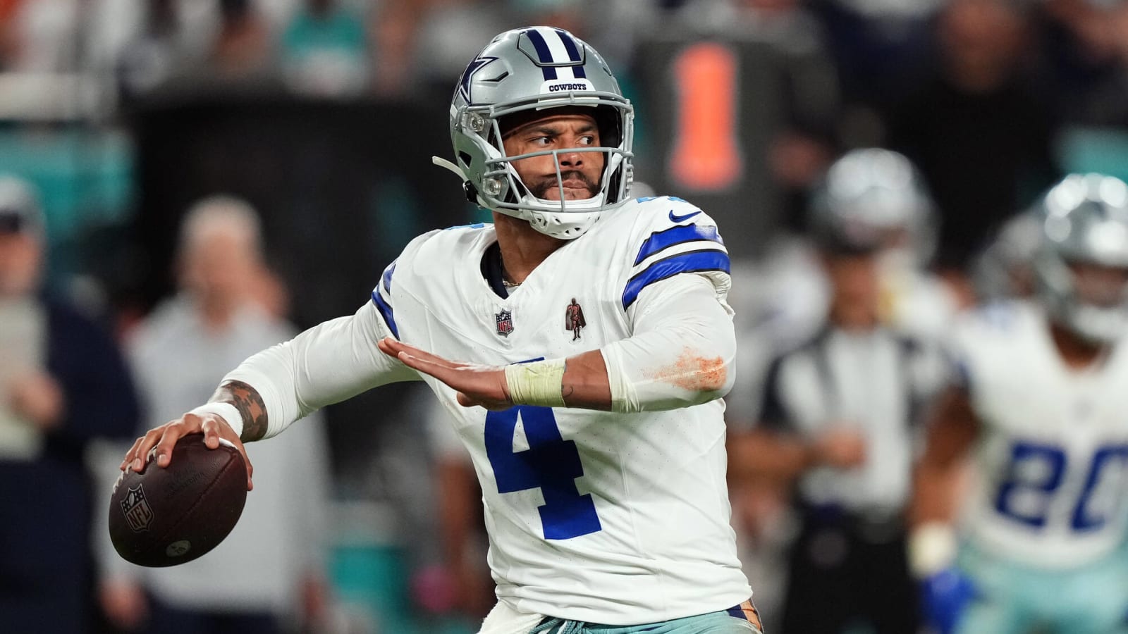 Prescott, Love set to make history in Cowboys-Packers playoff matchup