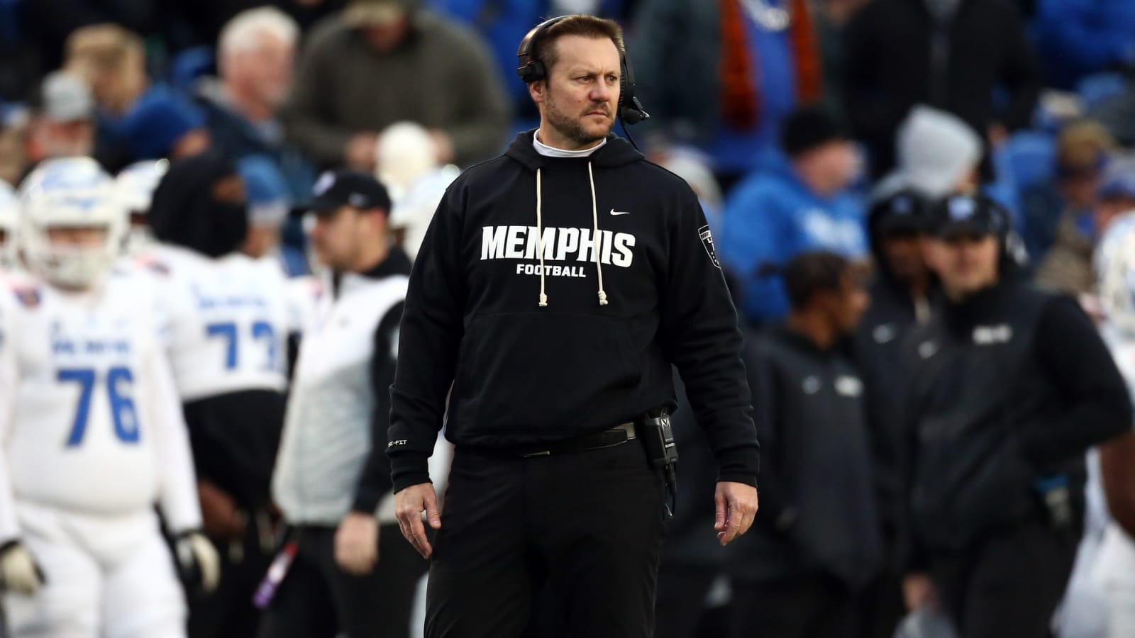 Top 2025 QB commits to Memphis over Florida after $25 million NIL deal with FedEX