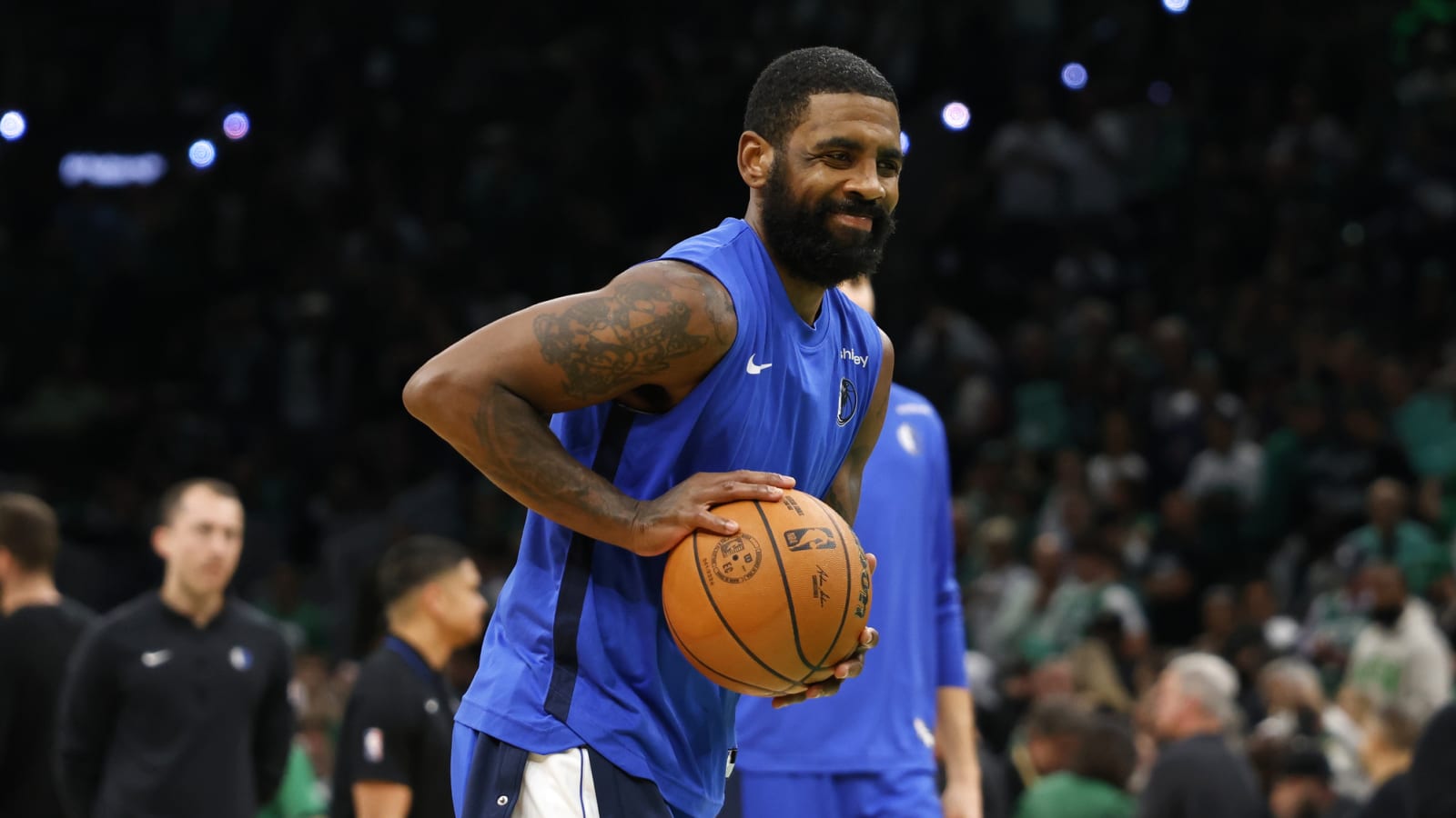 Kyrie leadership shop
