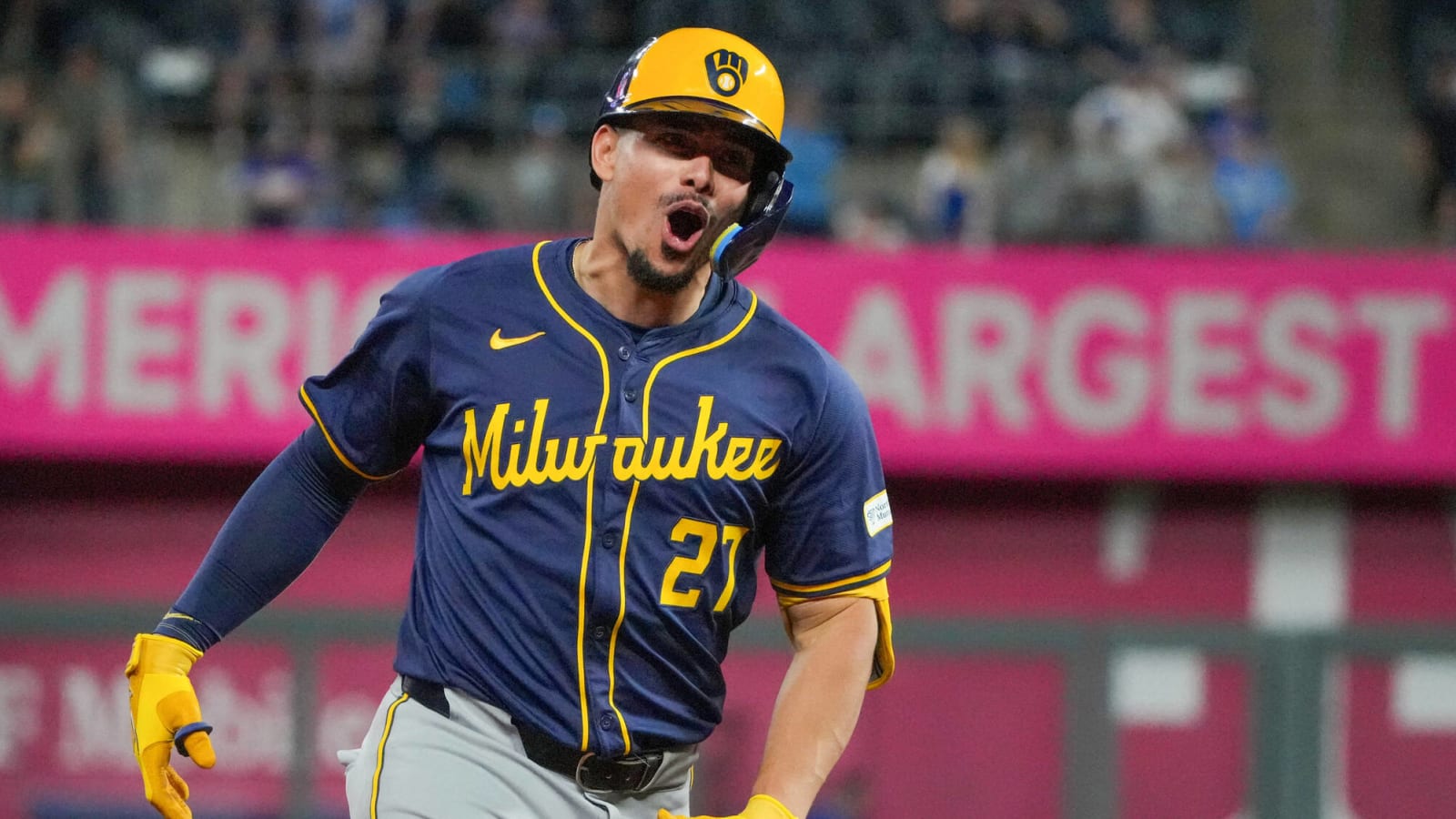 What Exactly Are the Brewers Going To Do with Willy Adames?