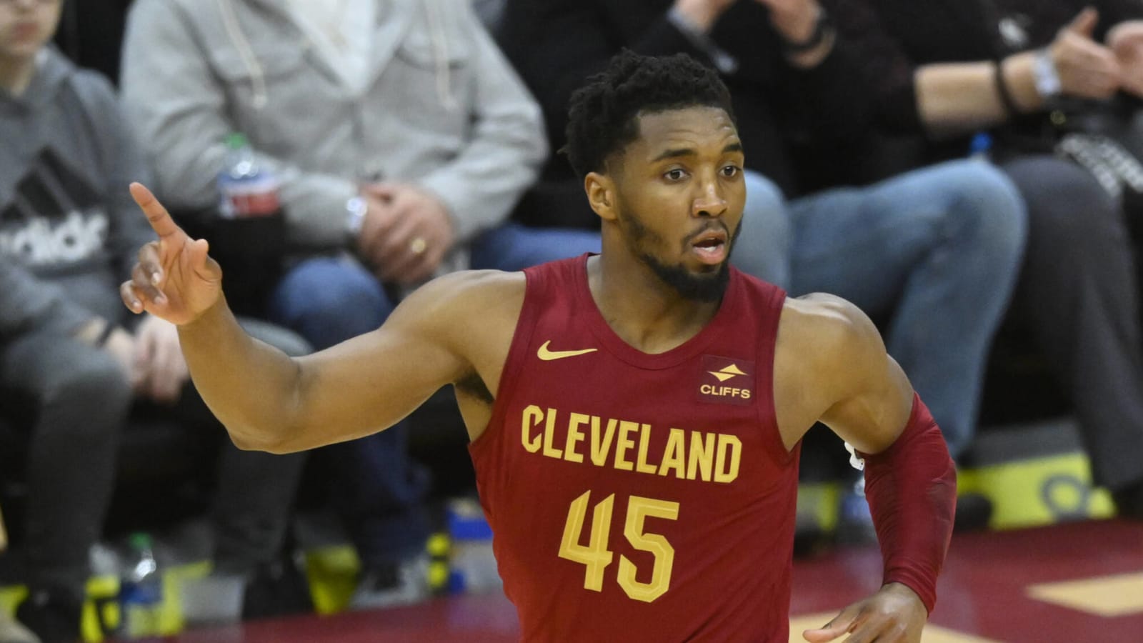 RUMOR: Cleveland Cavaliers’ Donovan Mitchell to End Up on Surprising Eastern Conference Team Amid 2024 Contract Dispute