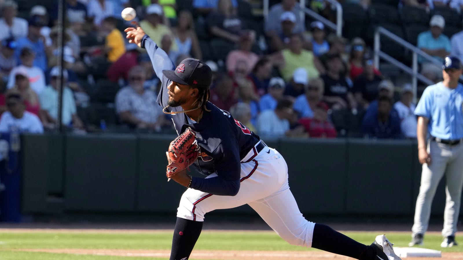 Marlins to call up pitcher for MLB debut