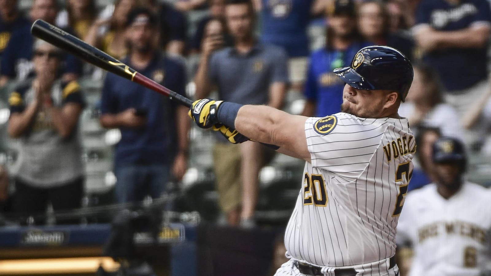 Watch: Brewers’ Daniel Vogelbach hits pinch-hit walk-off grand slam