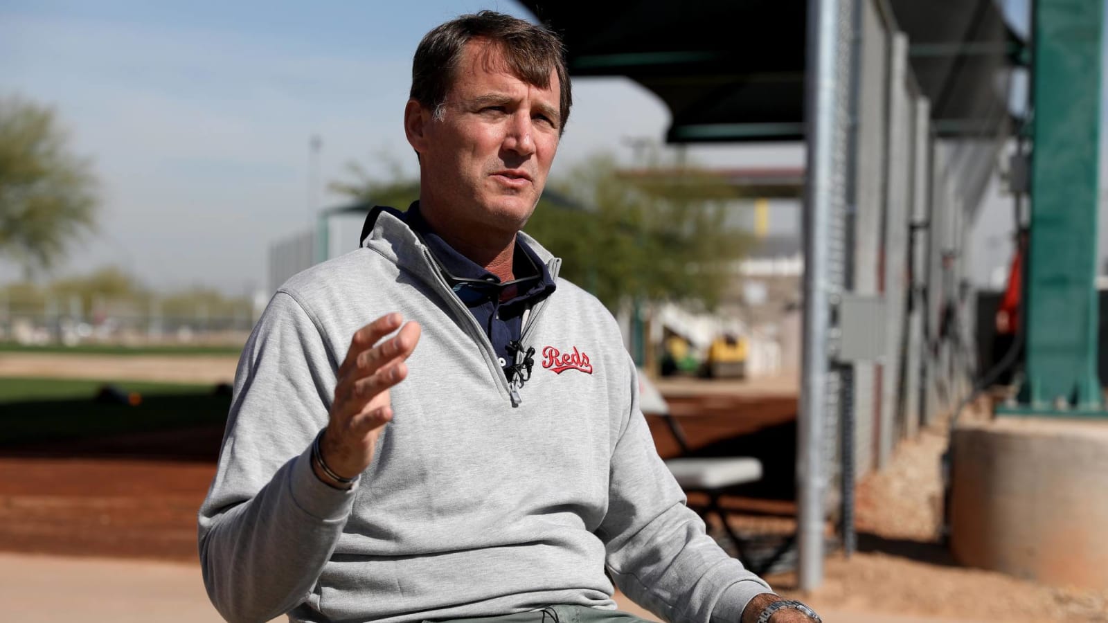 Reds president of baseball operations Dick Williams steps down