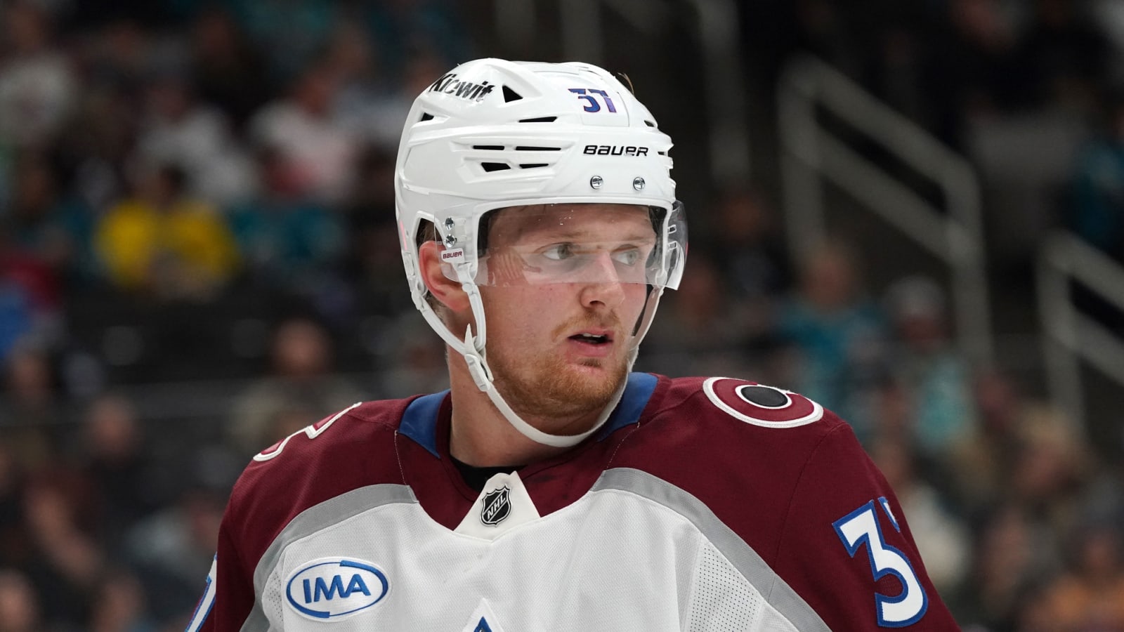 Leafs reportedly reach out to Avs, express interest in acquiring center