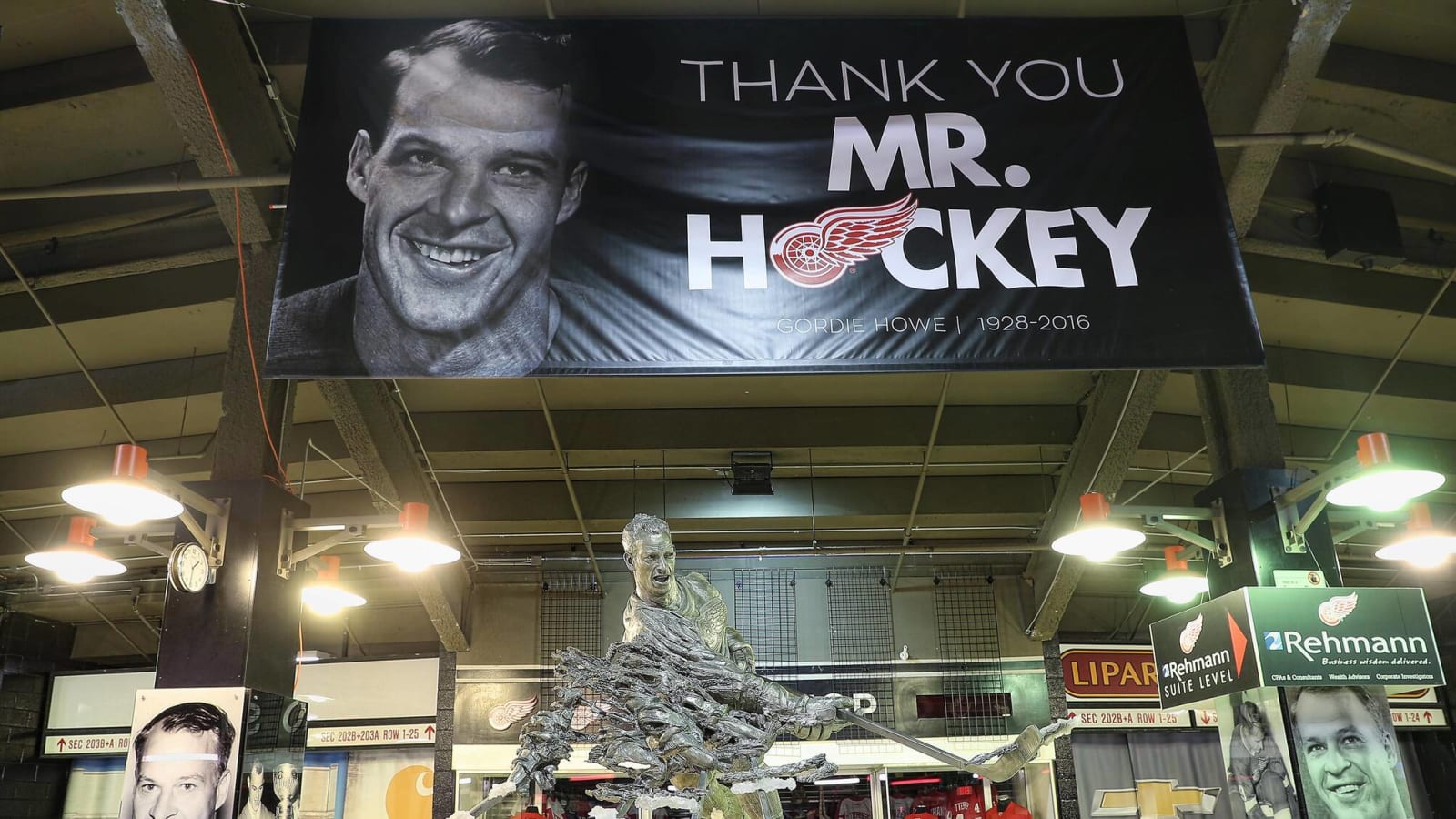 Red Wings Icon Howe Was Multi-Sport Sensation