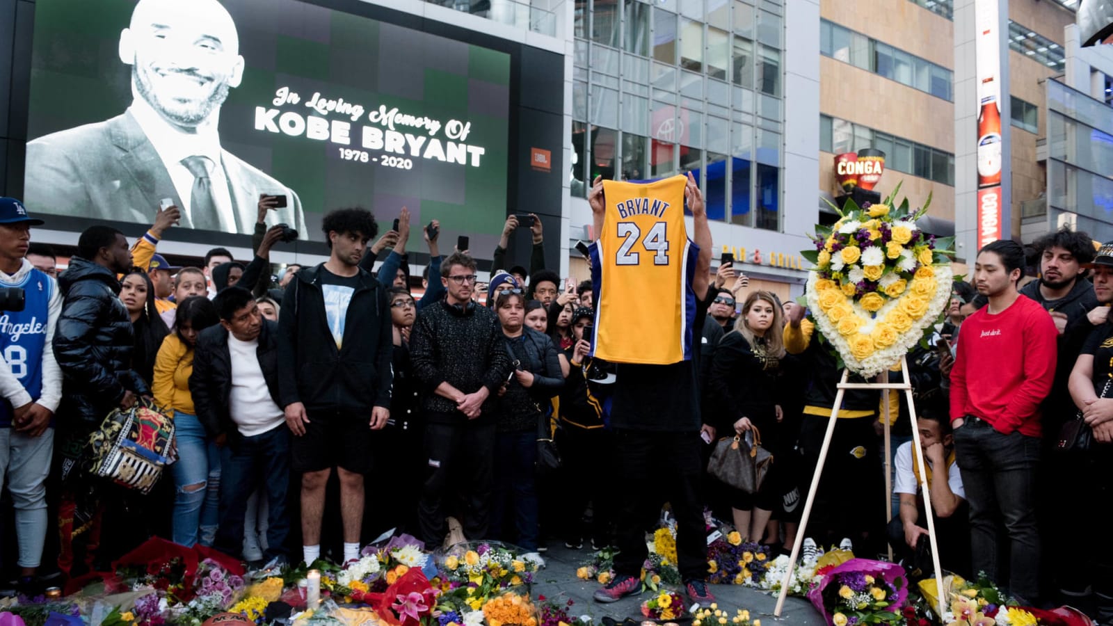 Kobe Bryant helicopter audio released