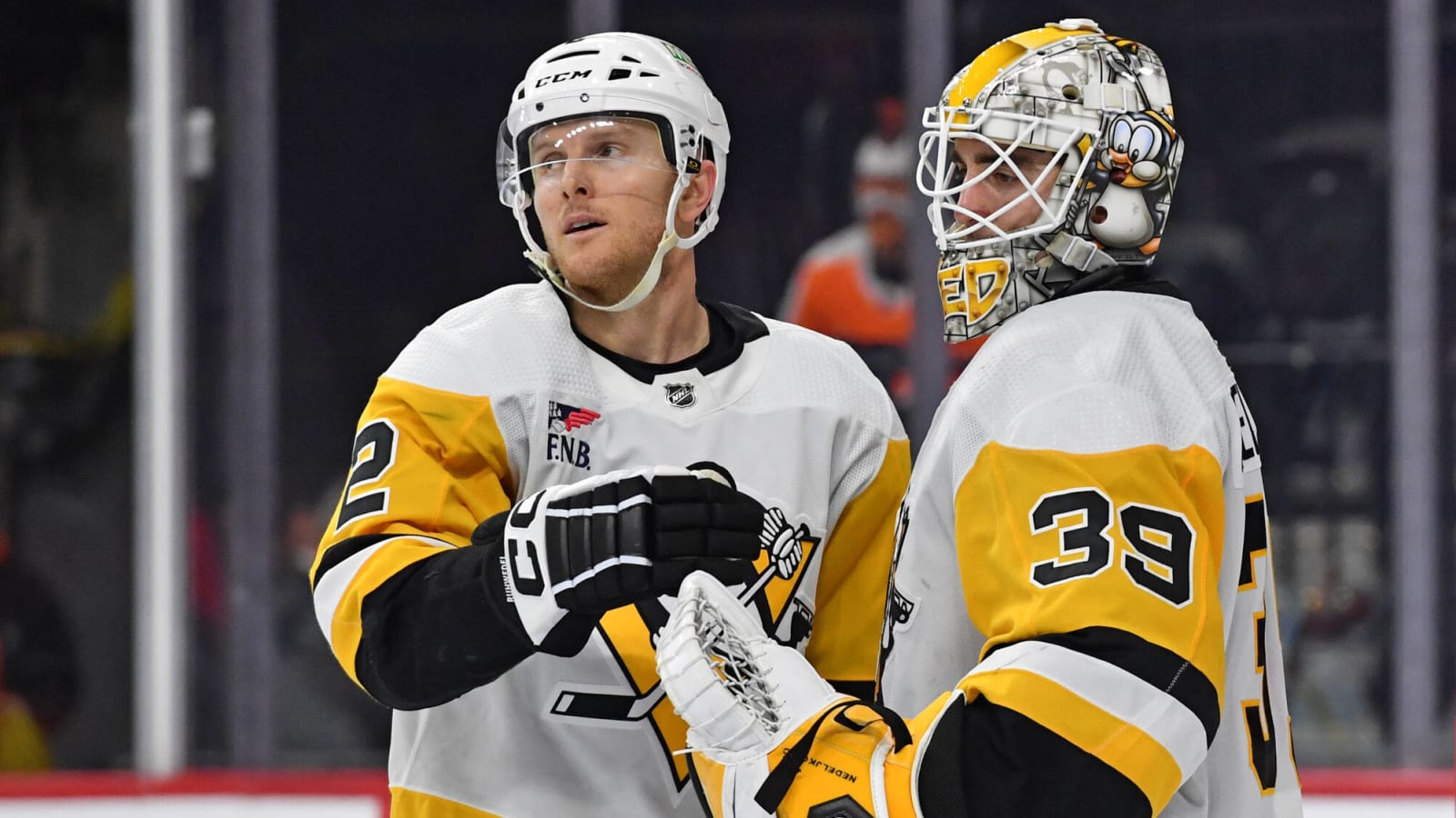 Rangers acquire defenseman from Penguins