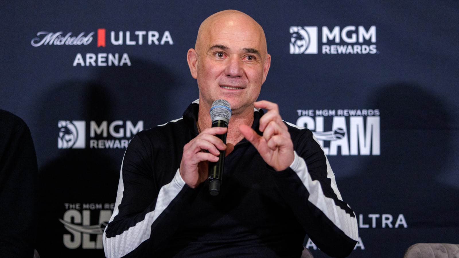 'Once he met Steffi Graf, things changed a little bit': Darren Cahill explains impact of Steffi Graff on Andre Agassi&#39;s career