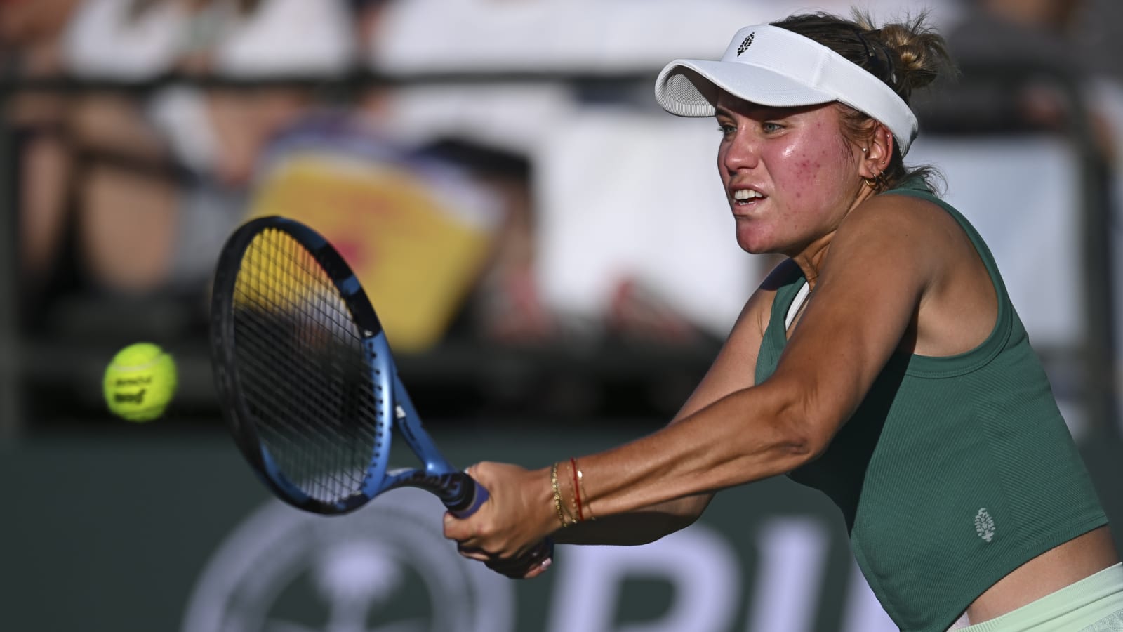 Sofia Kenin holds strong at Miami Open to overcome Petra Kvitova&#39;s challenge