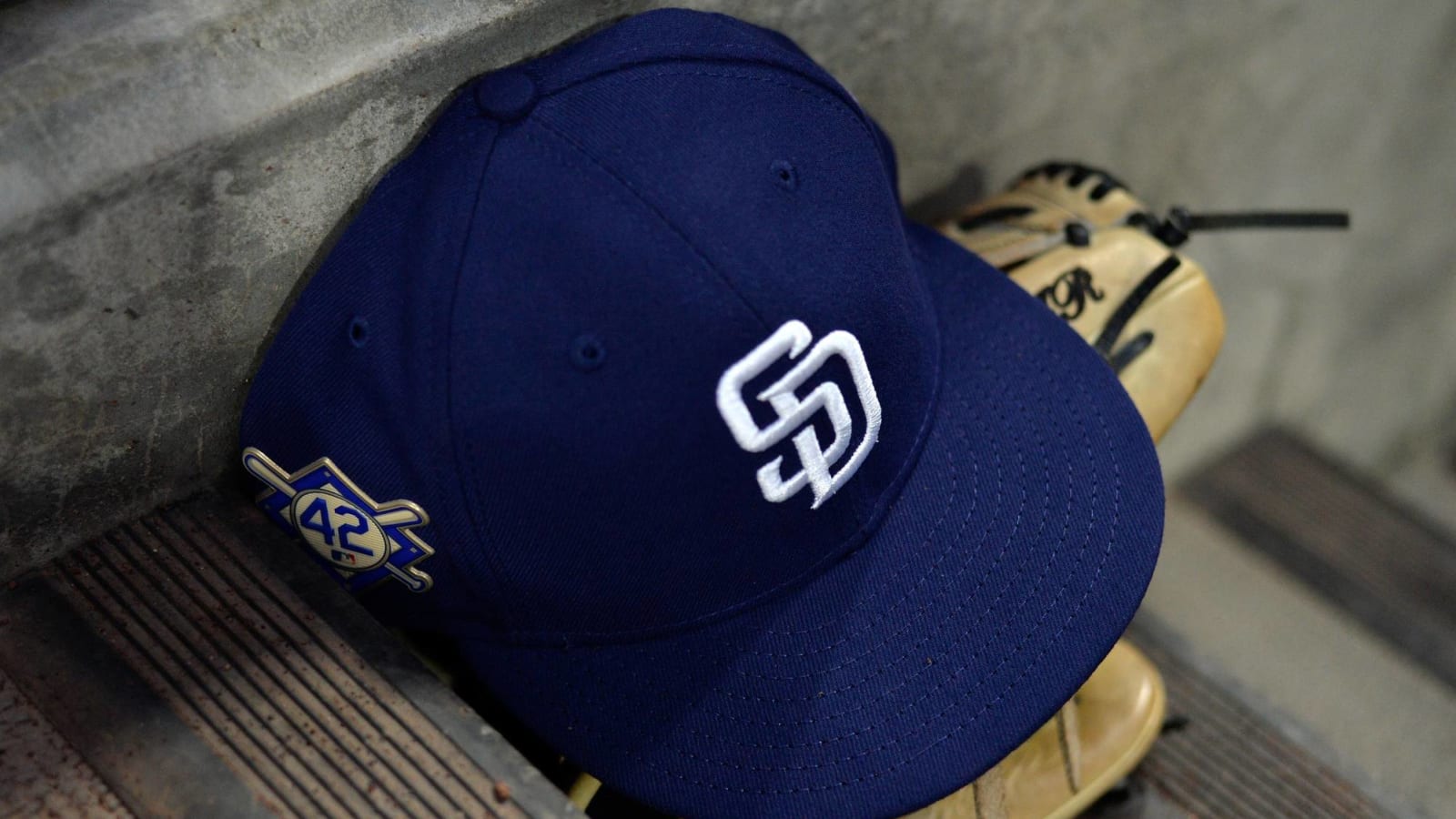 Padres sign two promising draft picks