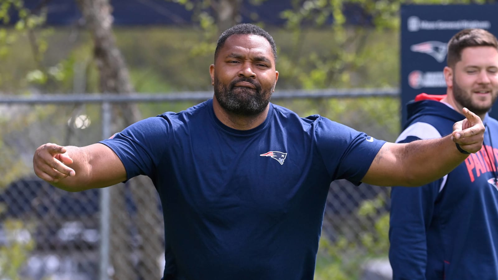  Way-too-early first impressions from Patriots rookie camp - Jerod Mayo takes the scenic route