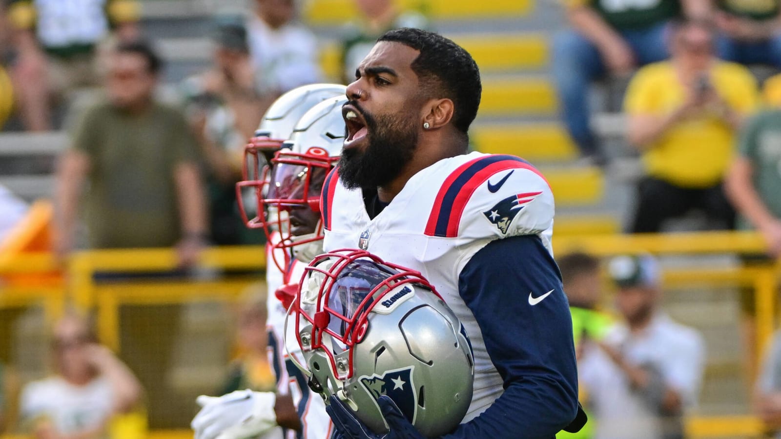 Patriots' Mac Jones doesn't hold back on Ezekiel Elliott