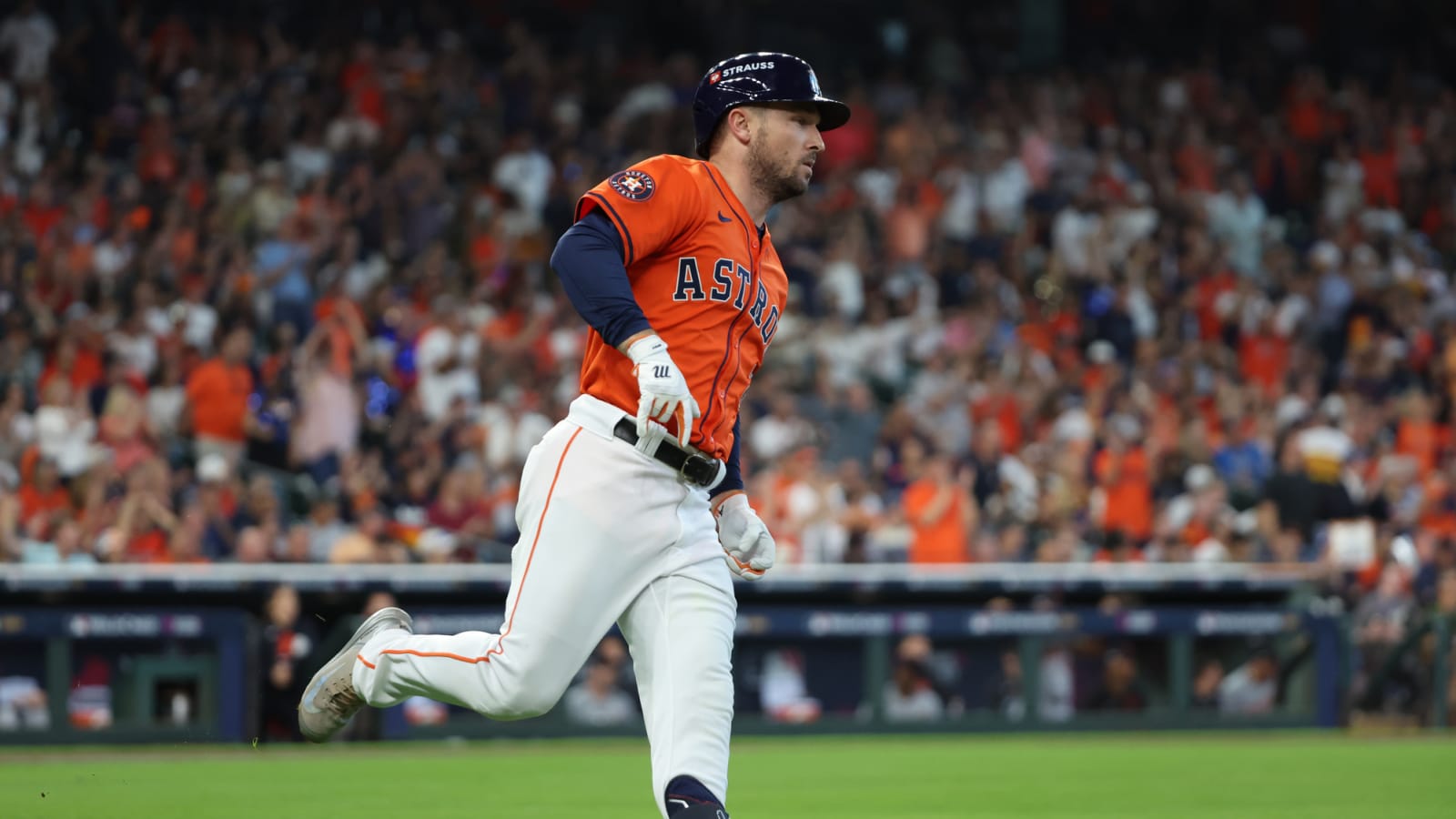 NL team recently had 'casual' conversations with Alex Bregman's agent