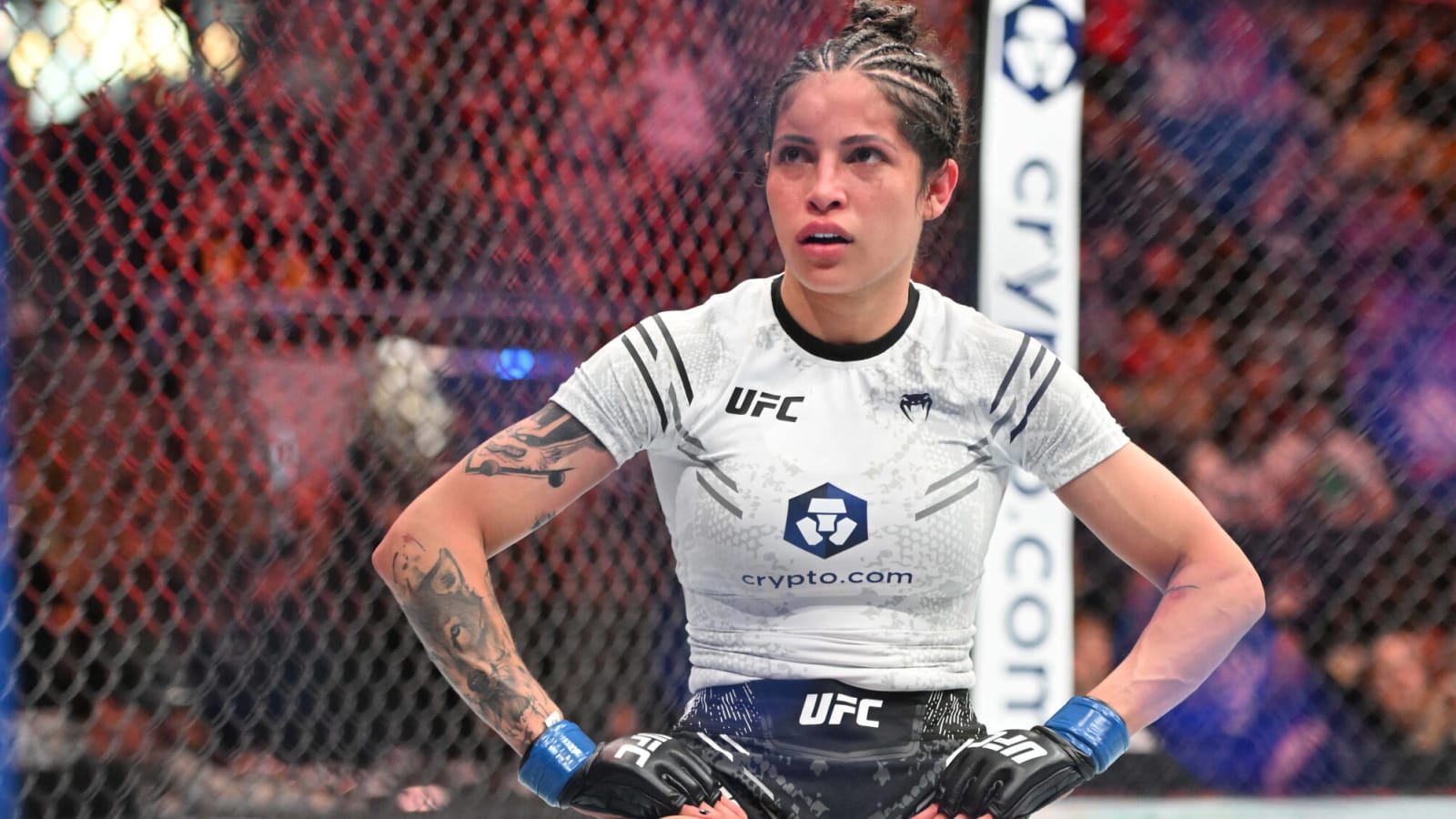 Canada’s women put on a show at UFC 297