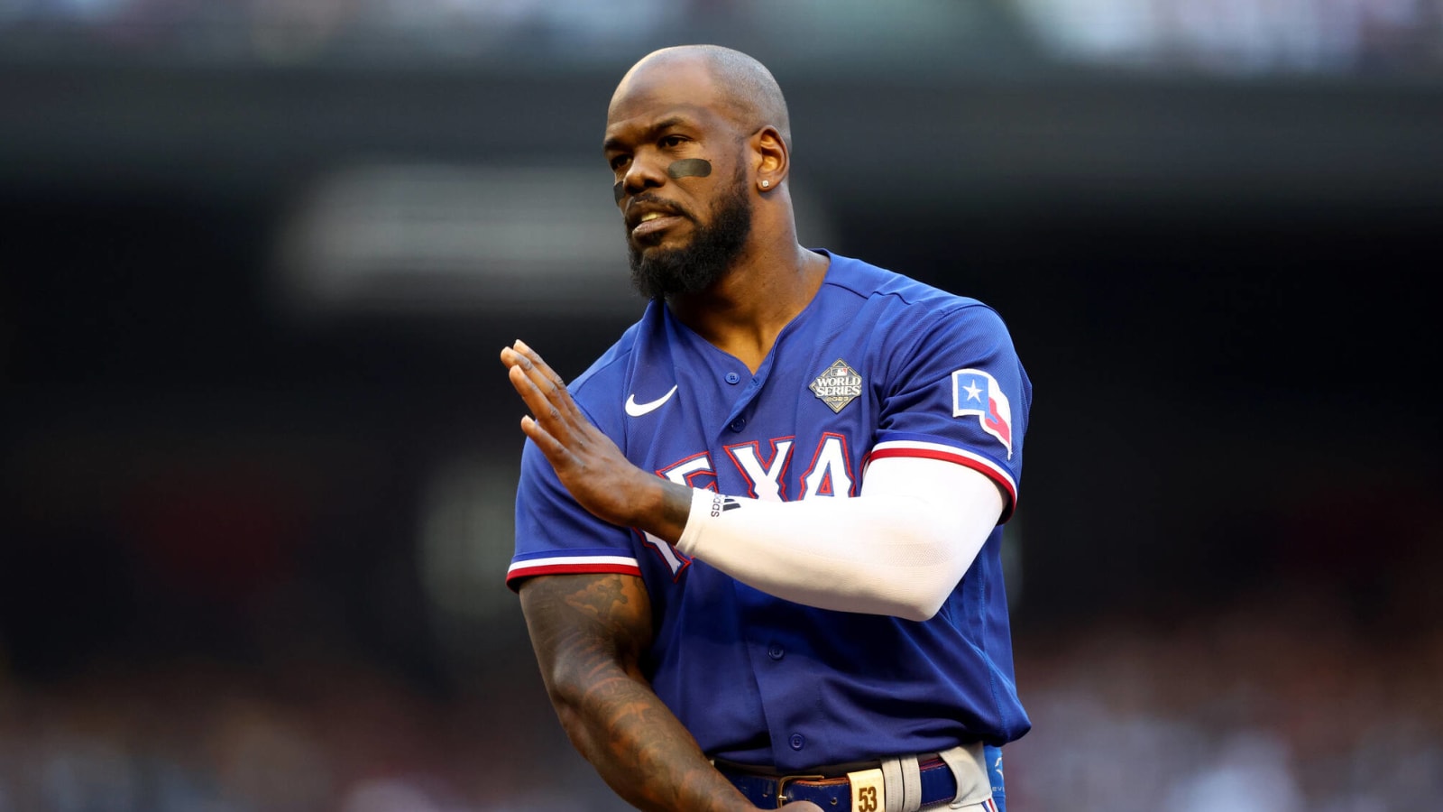 Rangers postseason hero exits Game 3 with side injury Yardbarker