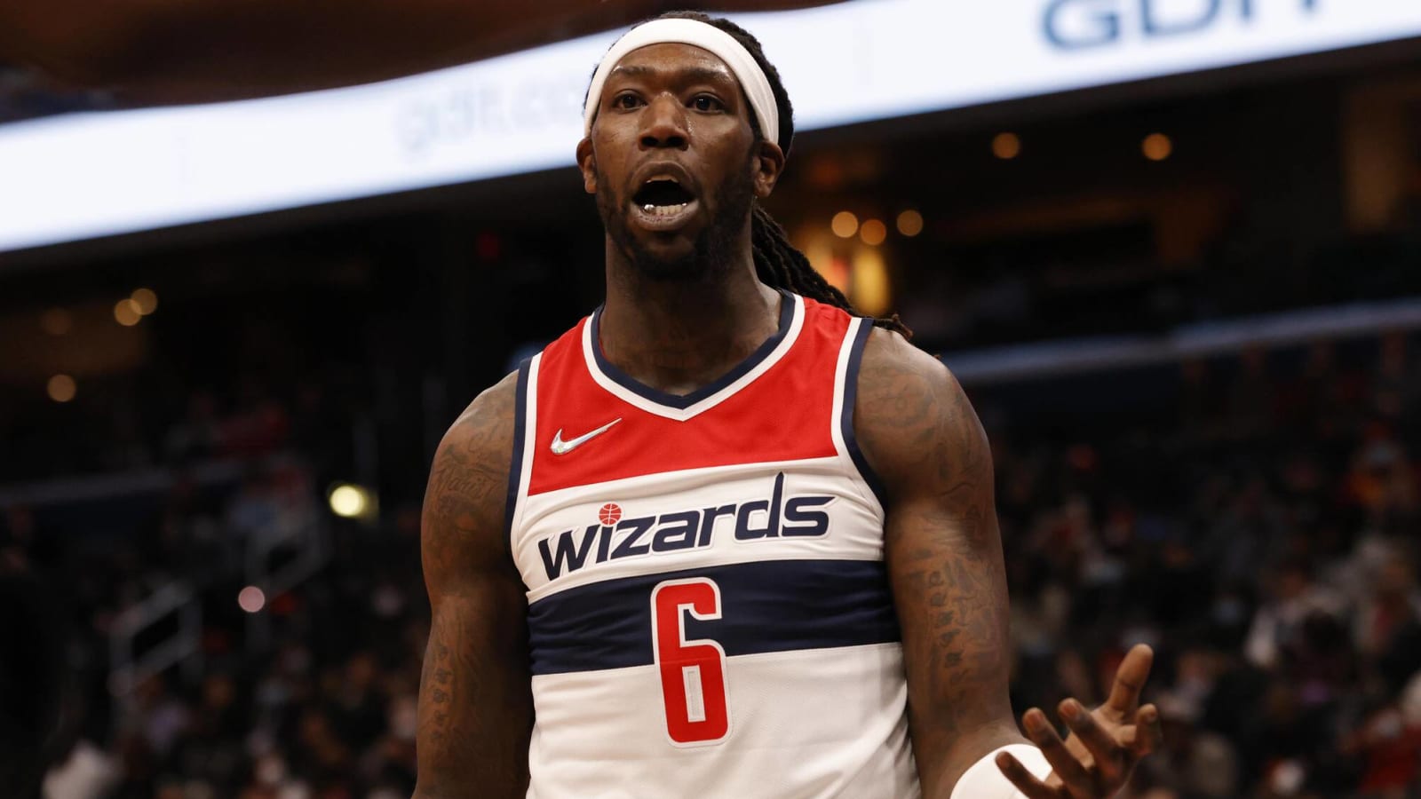 Hornets acquire Montrezl Harrell from Wizards