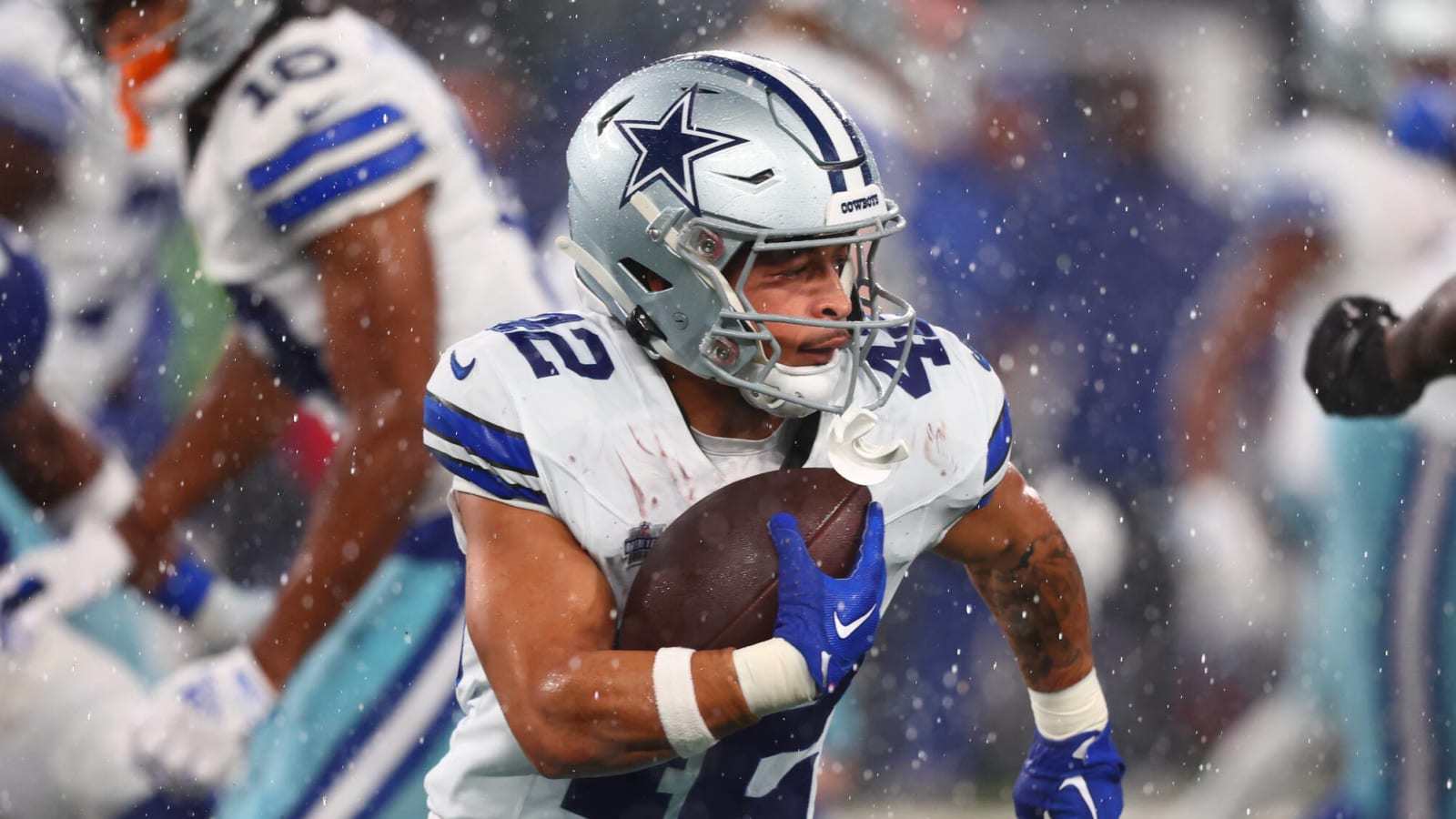 Cowboys giving explosive young RB reps at WR