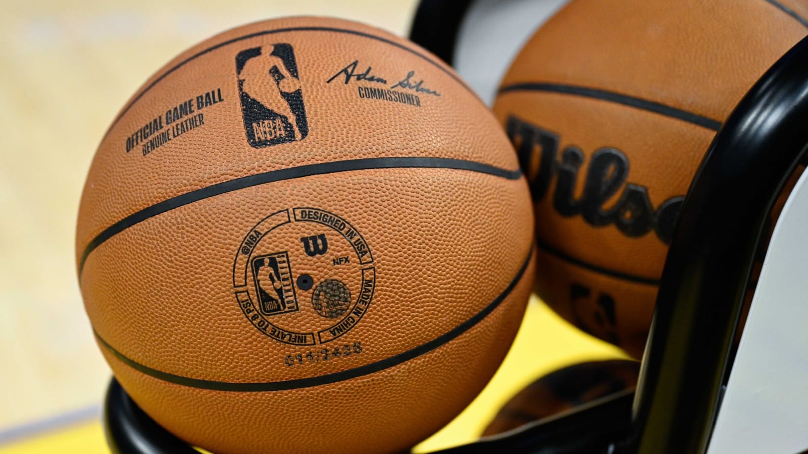 Spanish prospect unexpectedly declares for NBA Draft