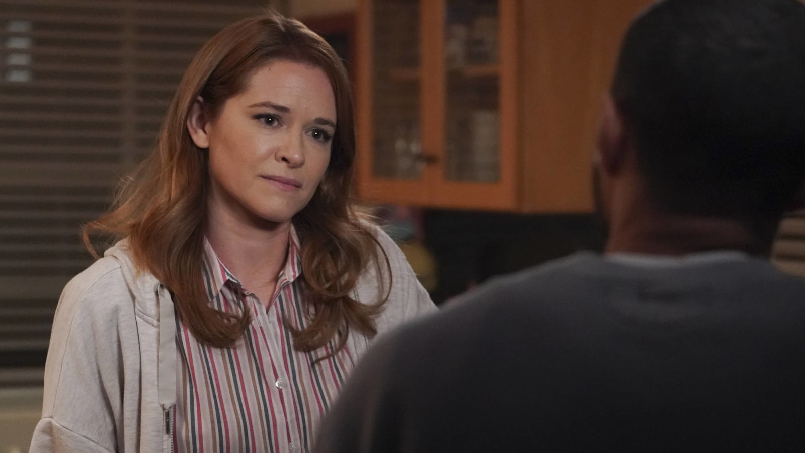 Sarah Drew reprises April Kepner to help close out Jesse Williams' 'Grey's' run
