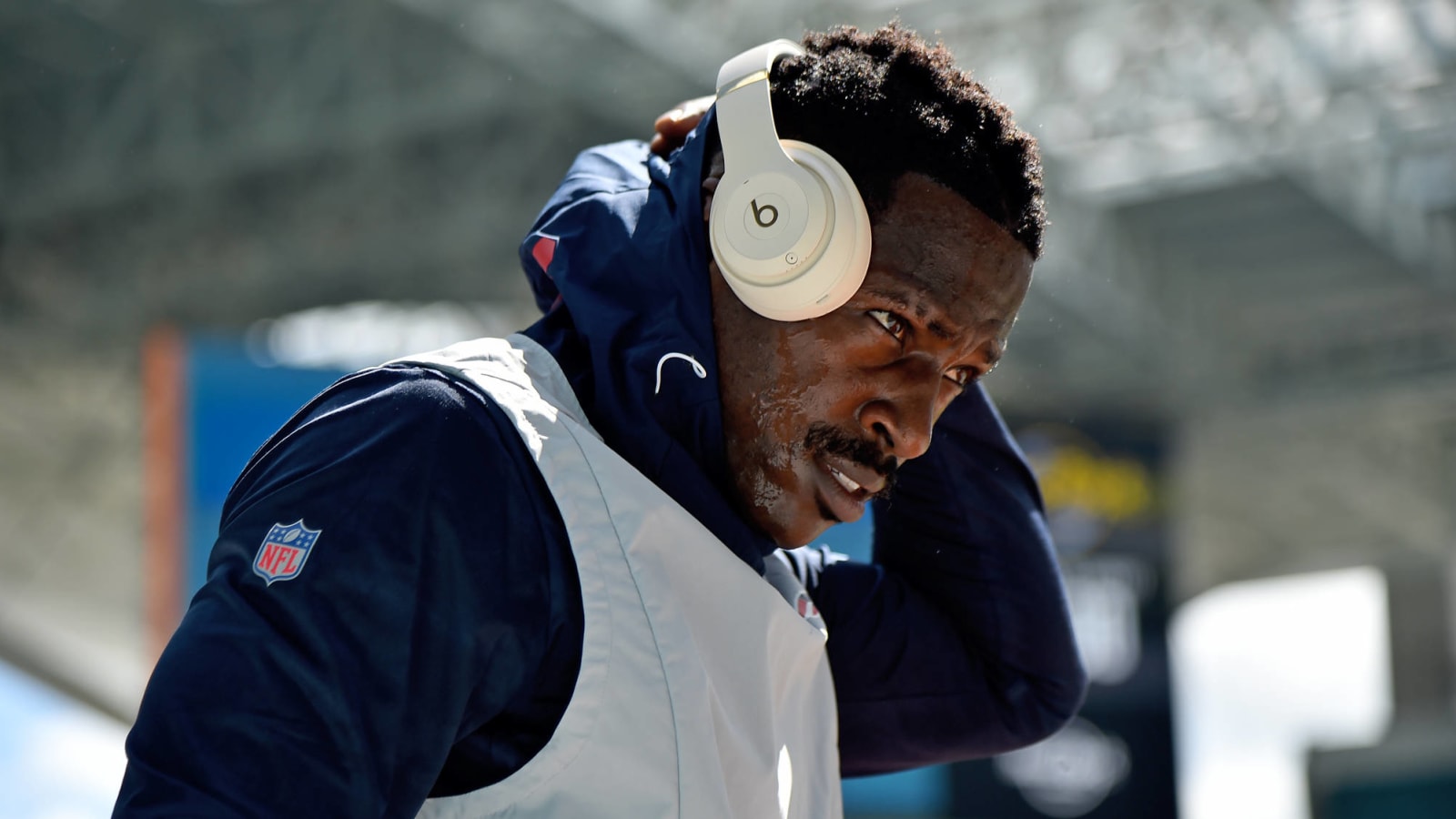 Seahawks to pursue one-year deal with Antonio Brown?