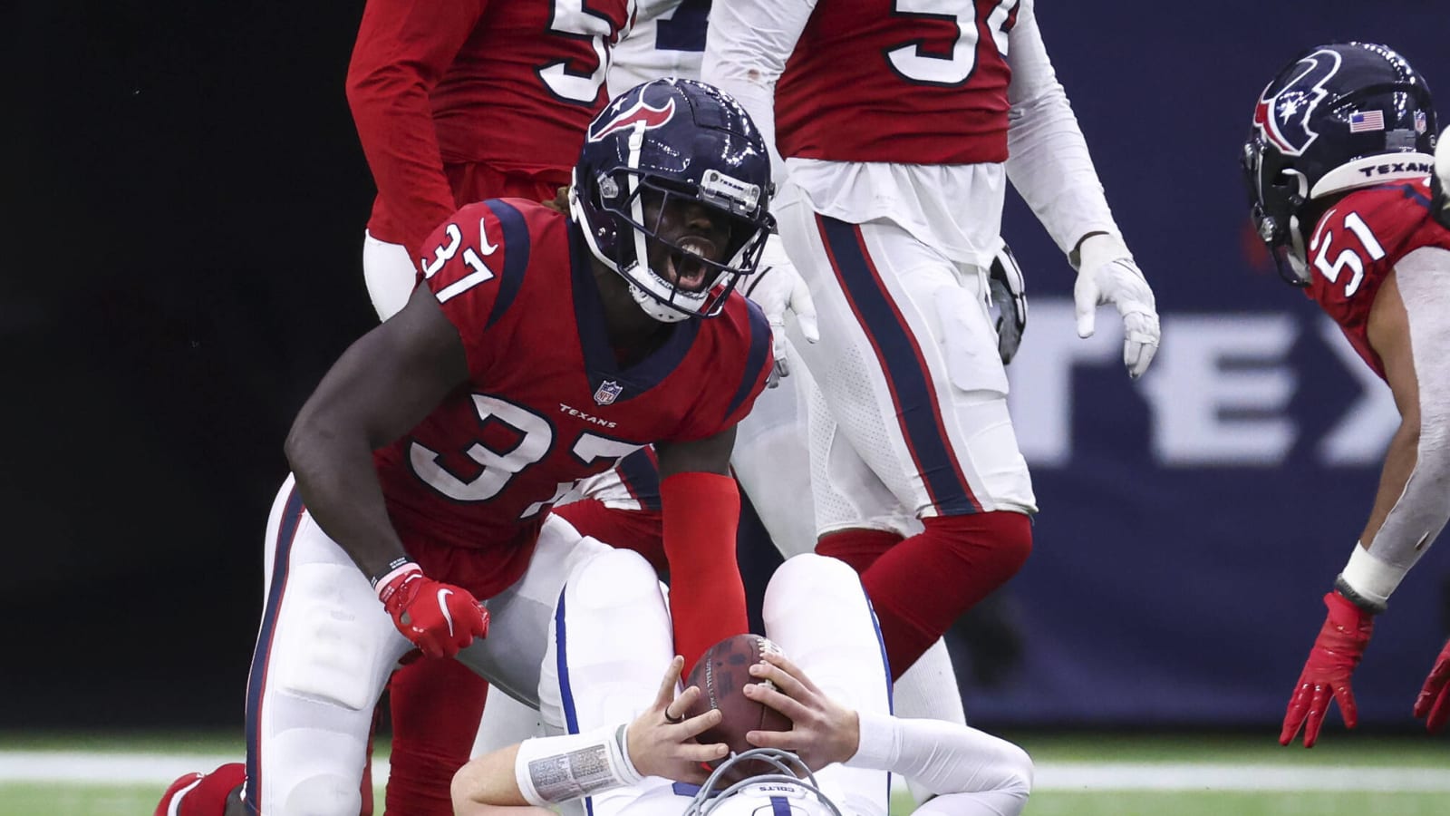 Report: Texans to re-sign DB Tavierre Thomas