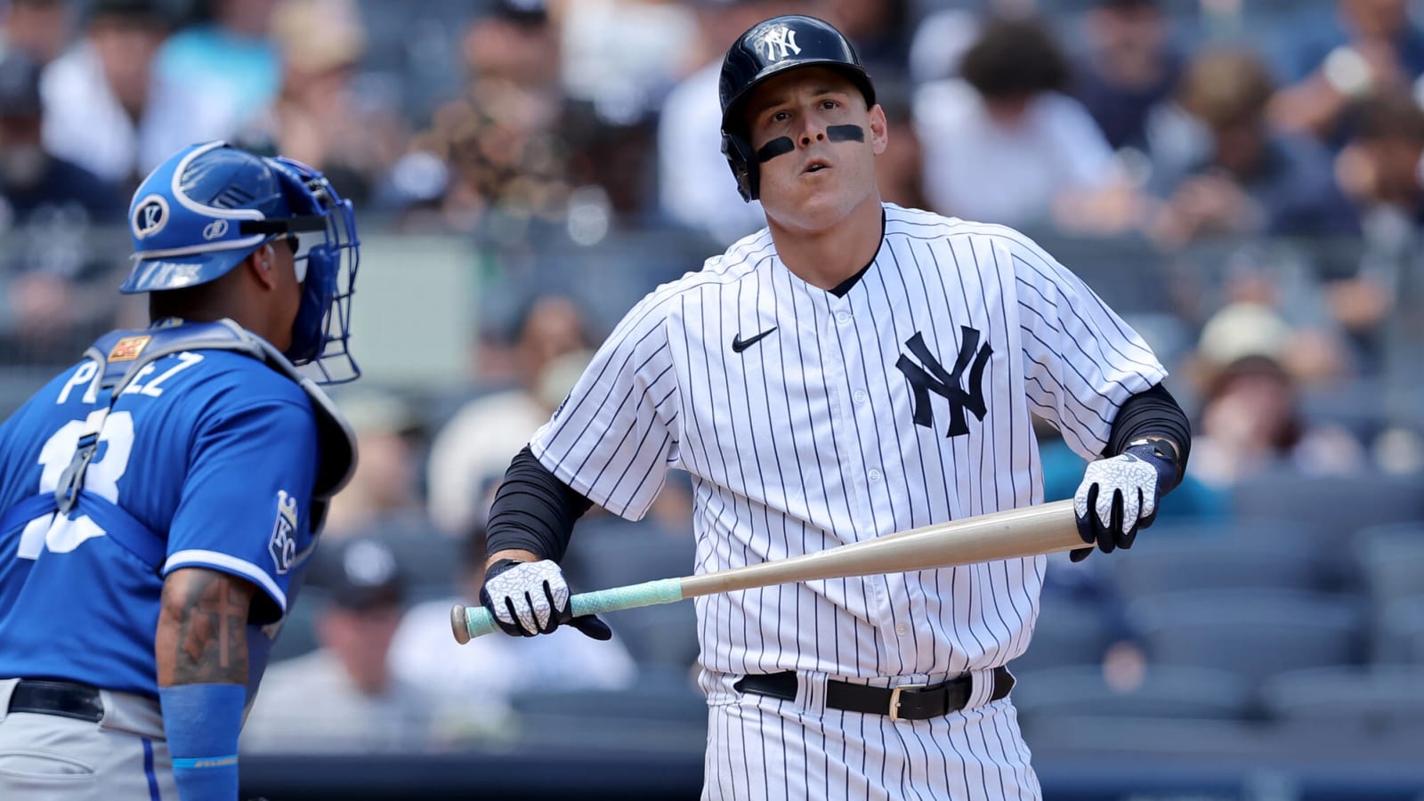 Yankees may need to trade $20 million infielder