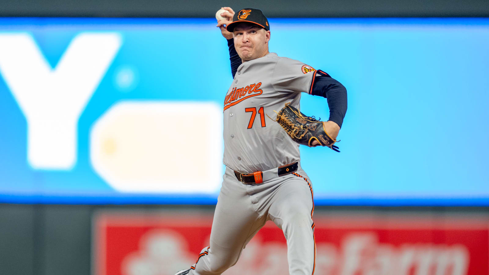 Rangers sign veteran righty Jacob Webb to one-year deal