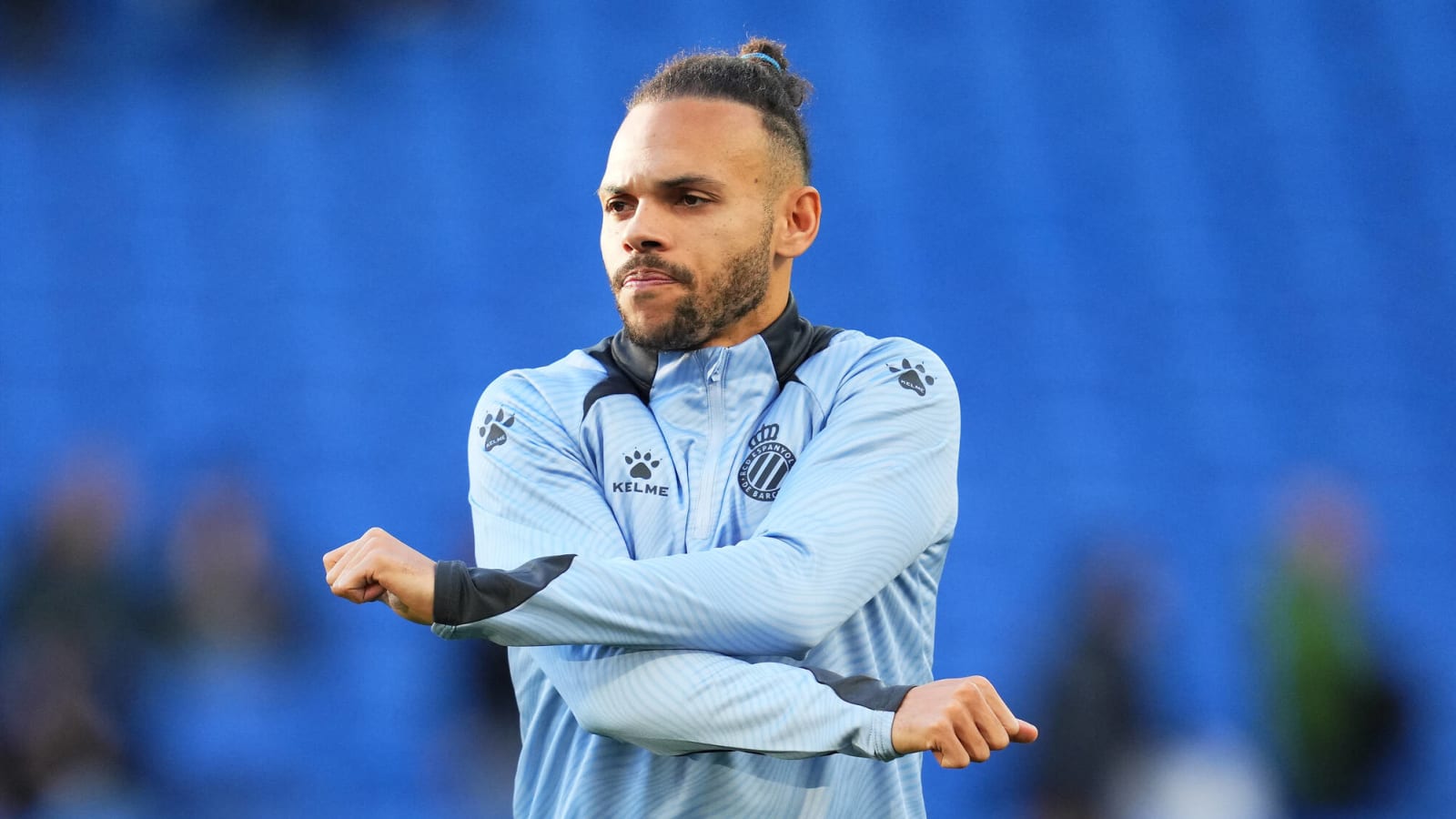 Manchester United offered the chance to sign 11-goal former Barcelona striker