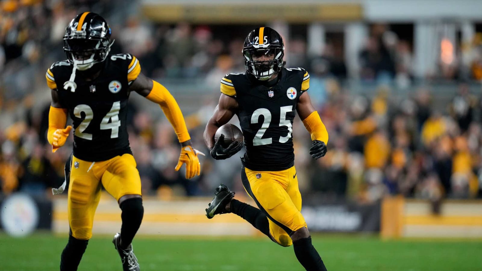 Ex-Steelers Defensive Back Claims Team Didn’t Study Enough