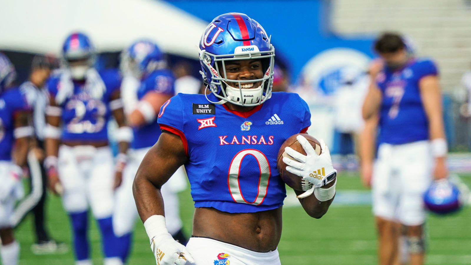 Longhorns land SMU RB transfer Velton Gardner