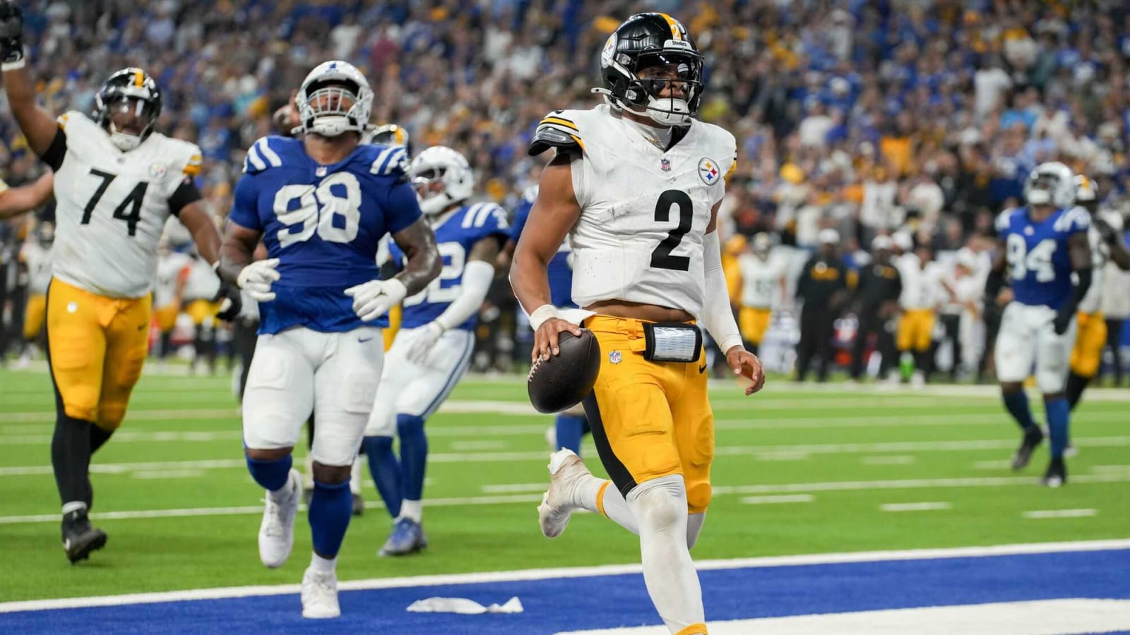 Watch Justin Fields scores two rushing TDs vs Colts Yardbarker