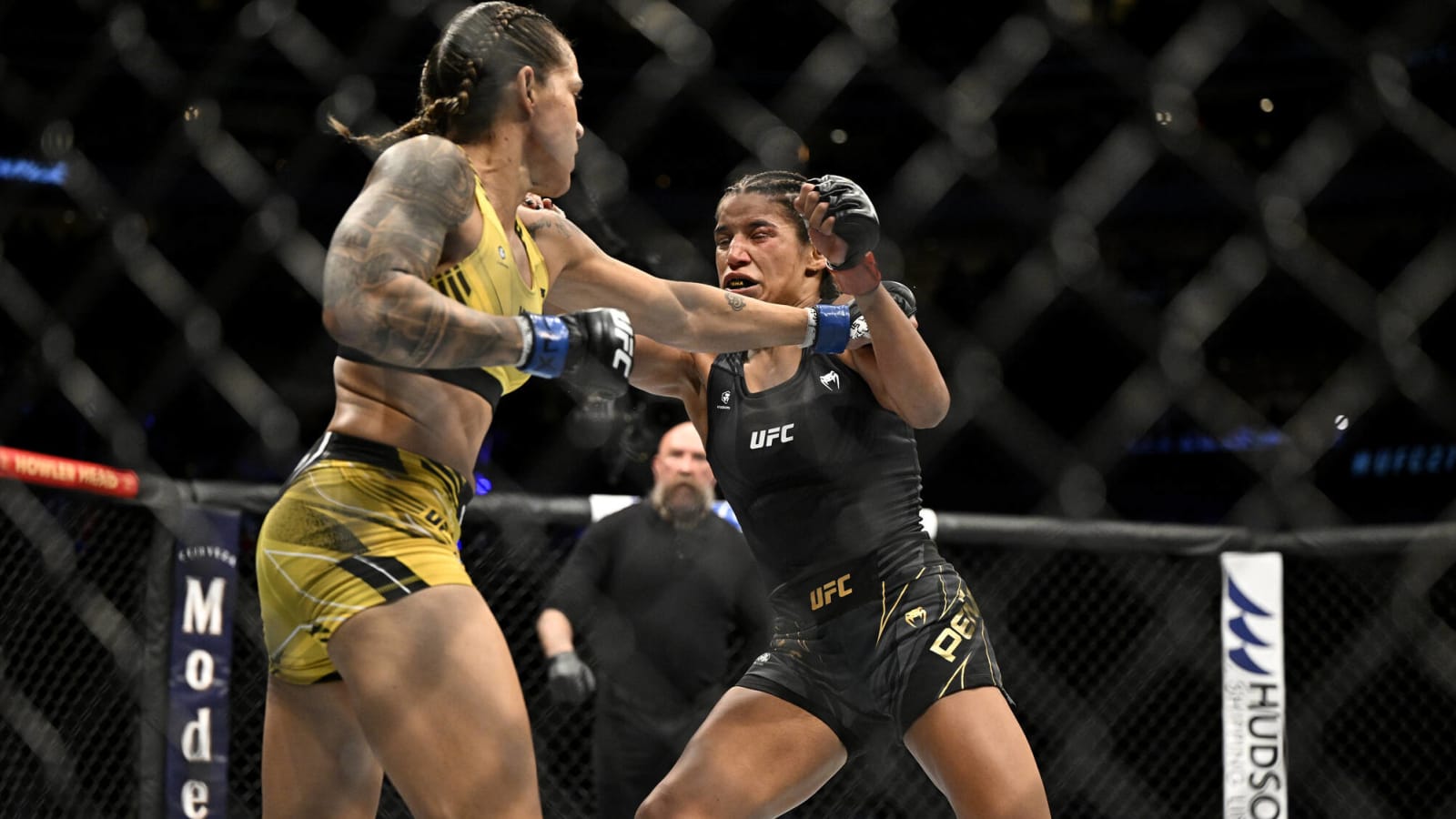 Julianna Pena says Amanda Nunes retired to avoid trilogy fight with her