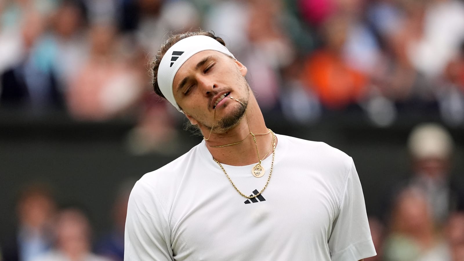 Learner Tien downs top seed Alexander Zverev in latest victim of Acapulco food poisoning bug, Ben Shelton and Frances Tiafoe also fall