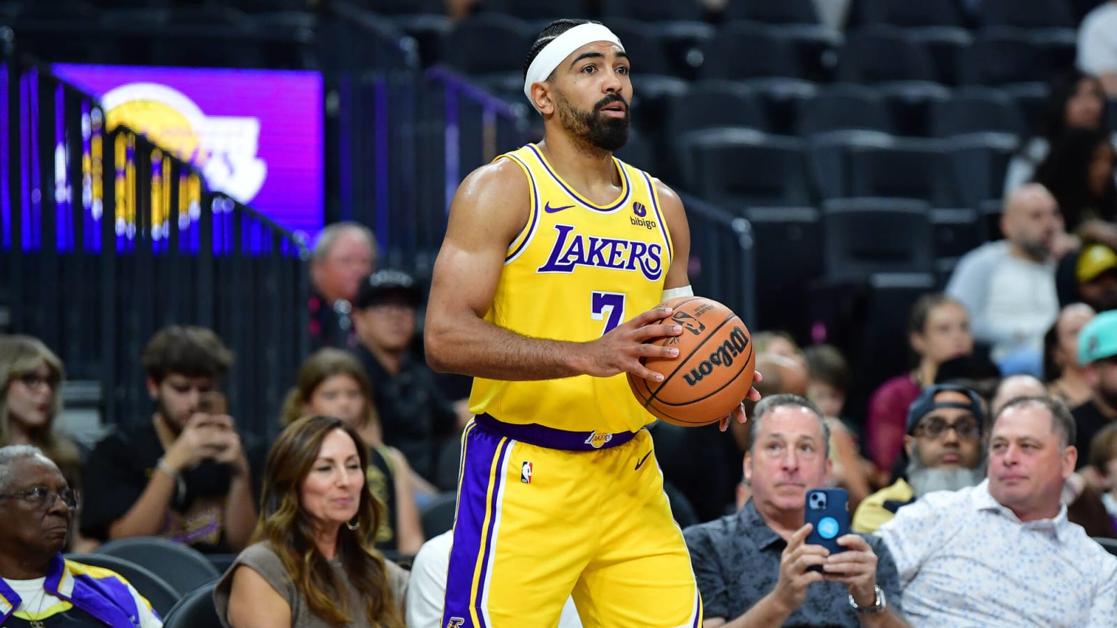 Lakers summer addition now viewed as a 'negative asset'