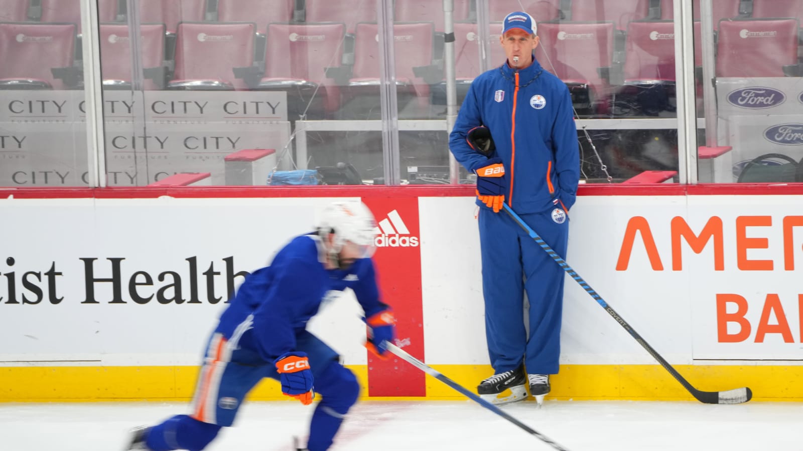 Kris Knoblauch, front-office staff take rare action at Oilers rookie training camp