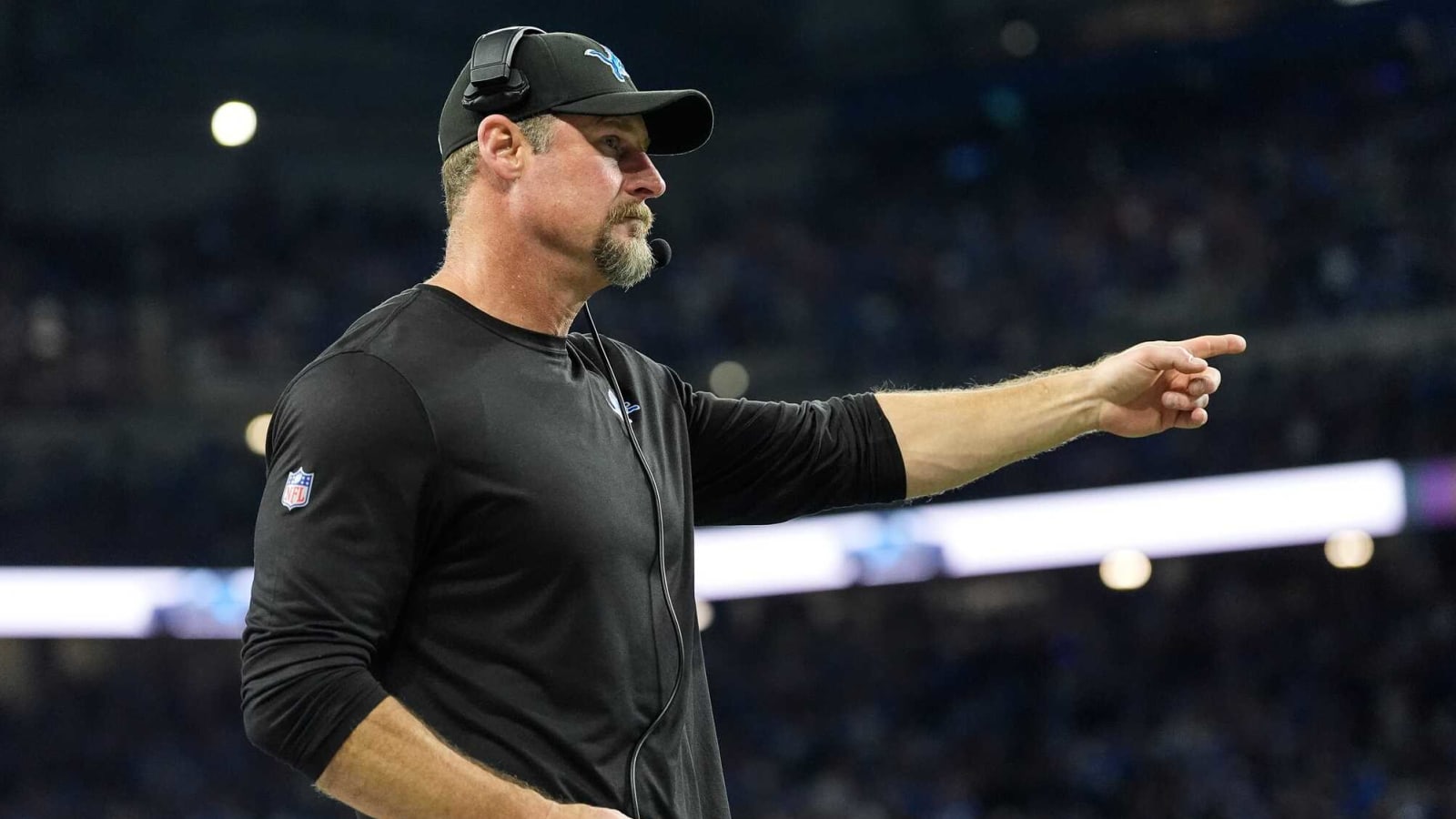 NFL Coach Gets Teeth Whitening Offer After Gross Image Surfaces