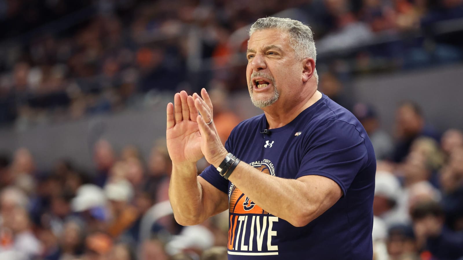 Auburn HC Bruce Pearl makes strong statement about Tennessee Vols basketball