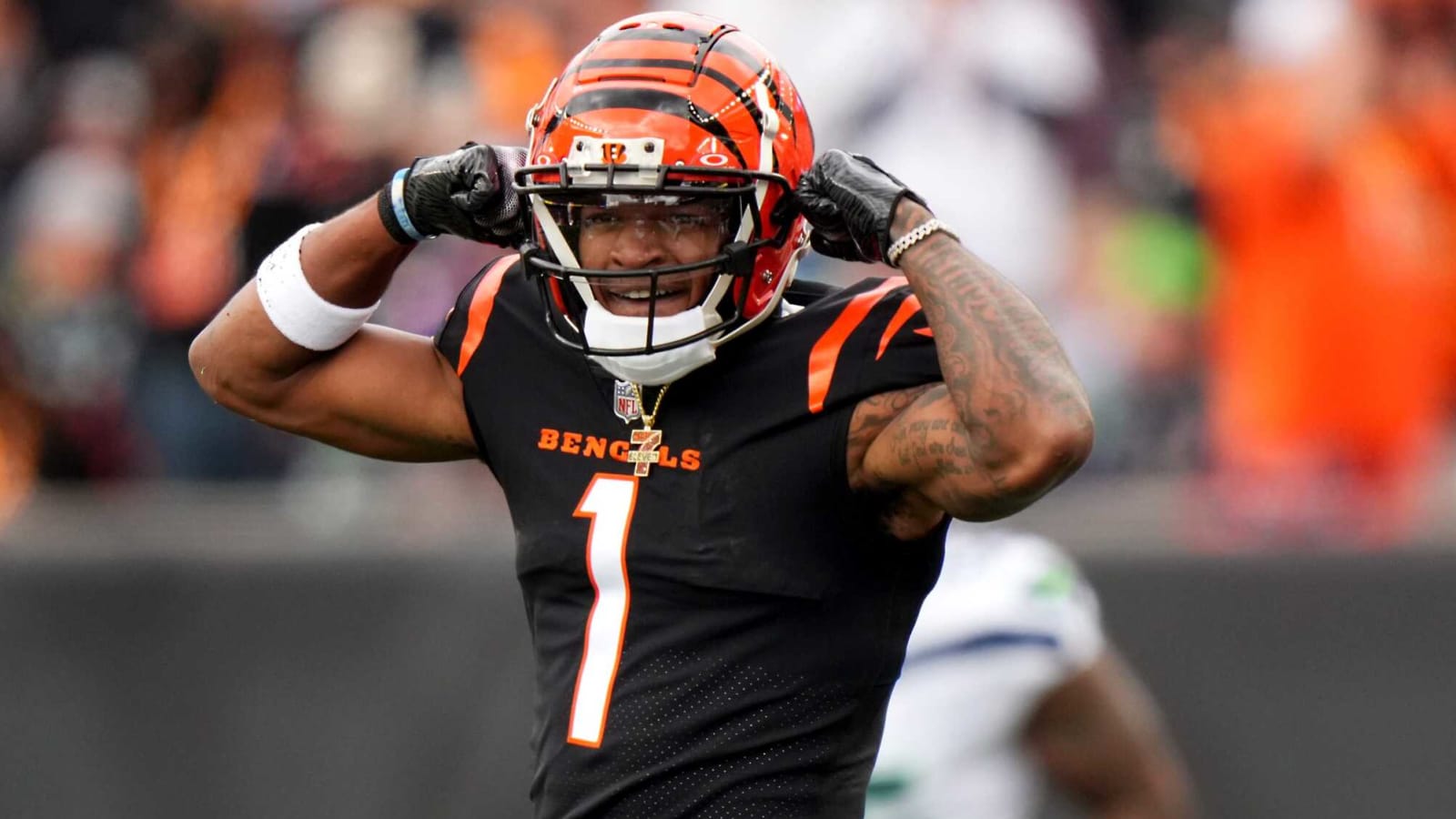 Bengals trying for extension push with WR Ja'Marr Chase Yardbarker