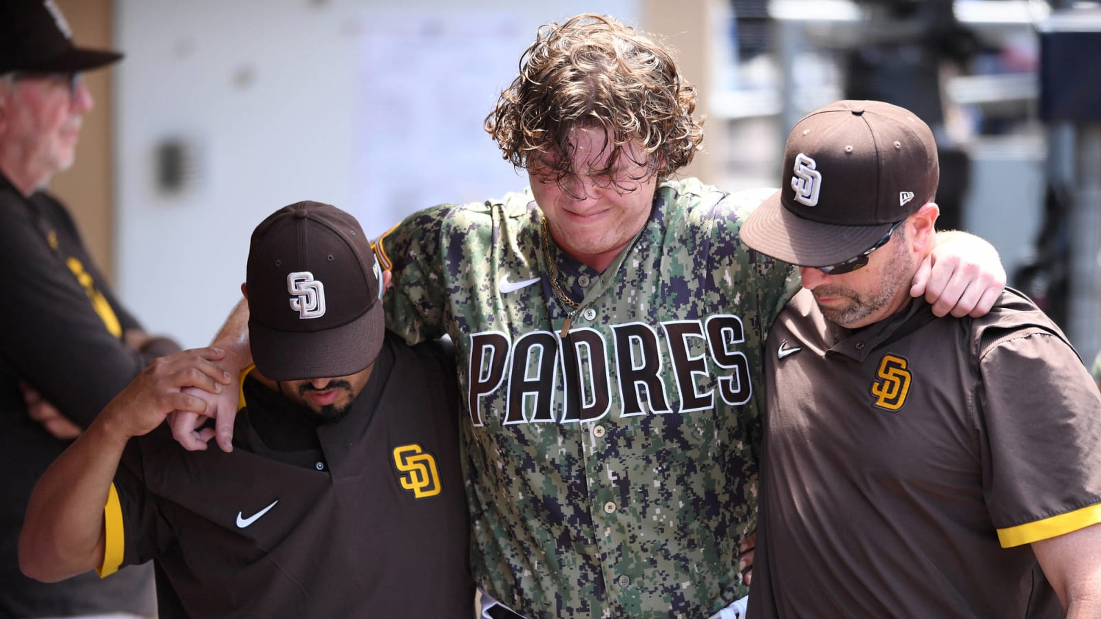 Padres’ Ryan Weathers leaves game with apparent knee injury