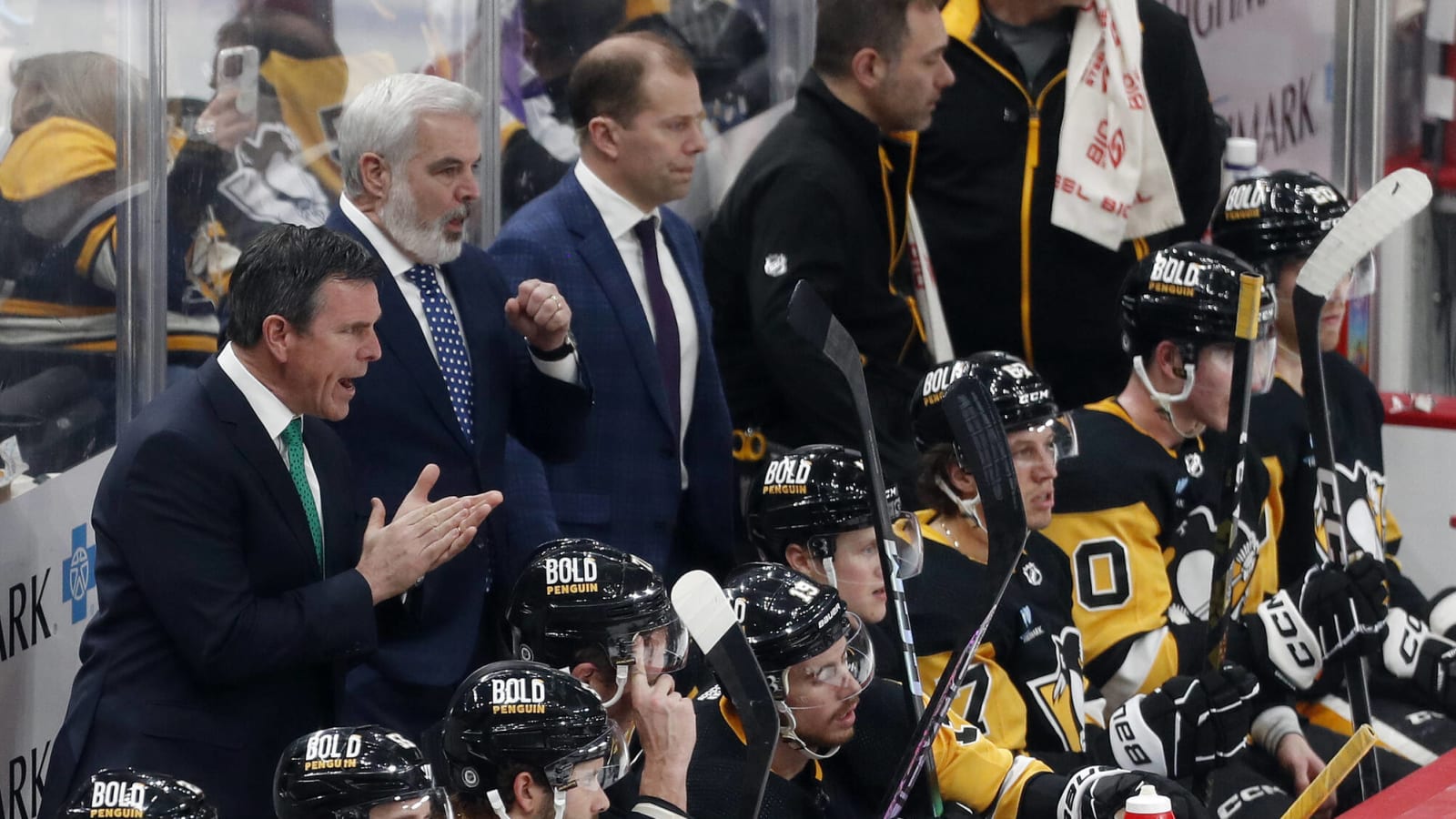 Penguins: Mike Sullivan’s assistant fired, a breaking point with Kyle Dubas?