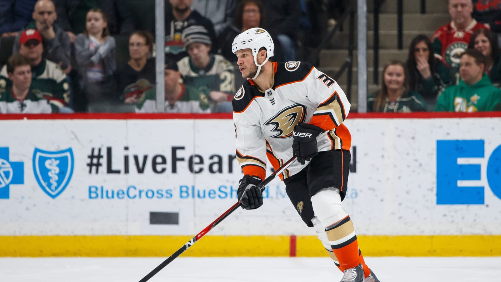 Kevin Bieksa Shares Wild Story of Ryan Kesler&#39;s Antics at Vancouver Canucks&#39; Rookie Party
