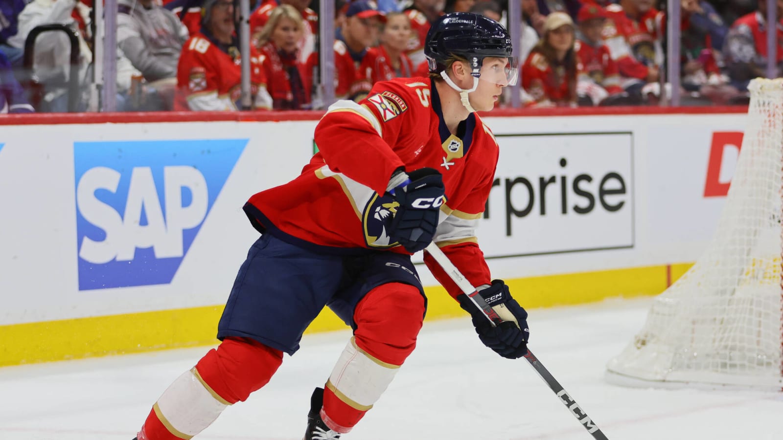 Sam Bennett is Out, Florida Panthers Ask Anton Lundell to Step Up