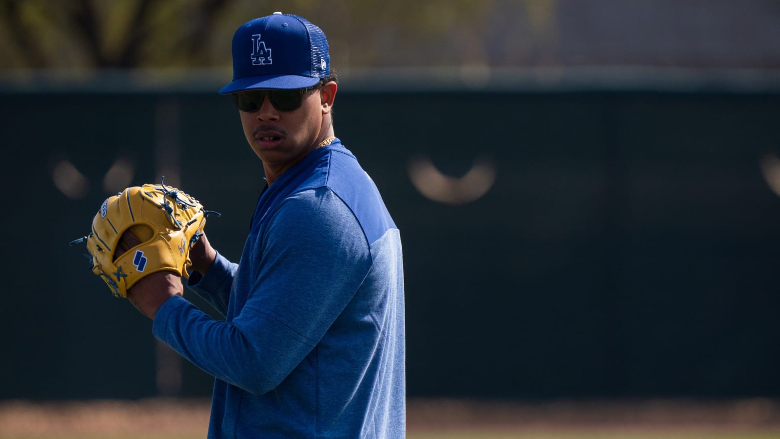 Former Top Prospect and All-Star Closer Alex Reyes Agrees to Deal With Mets