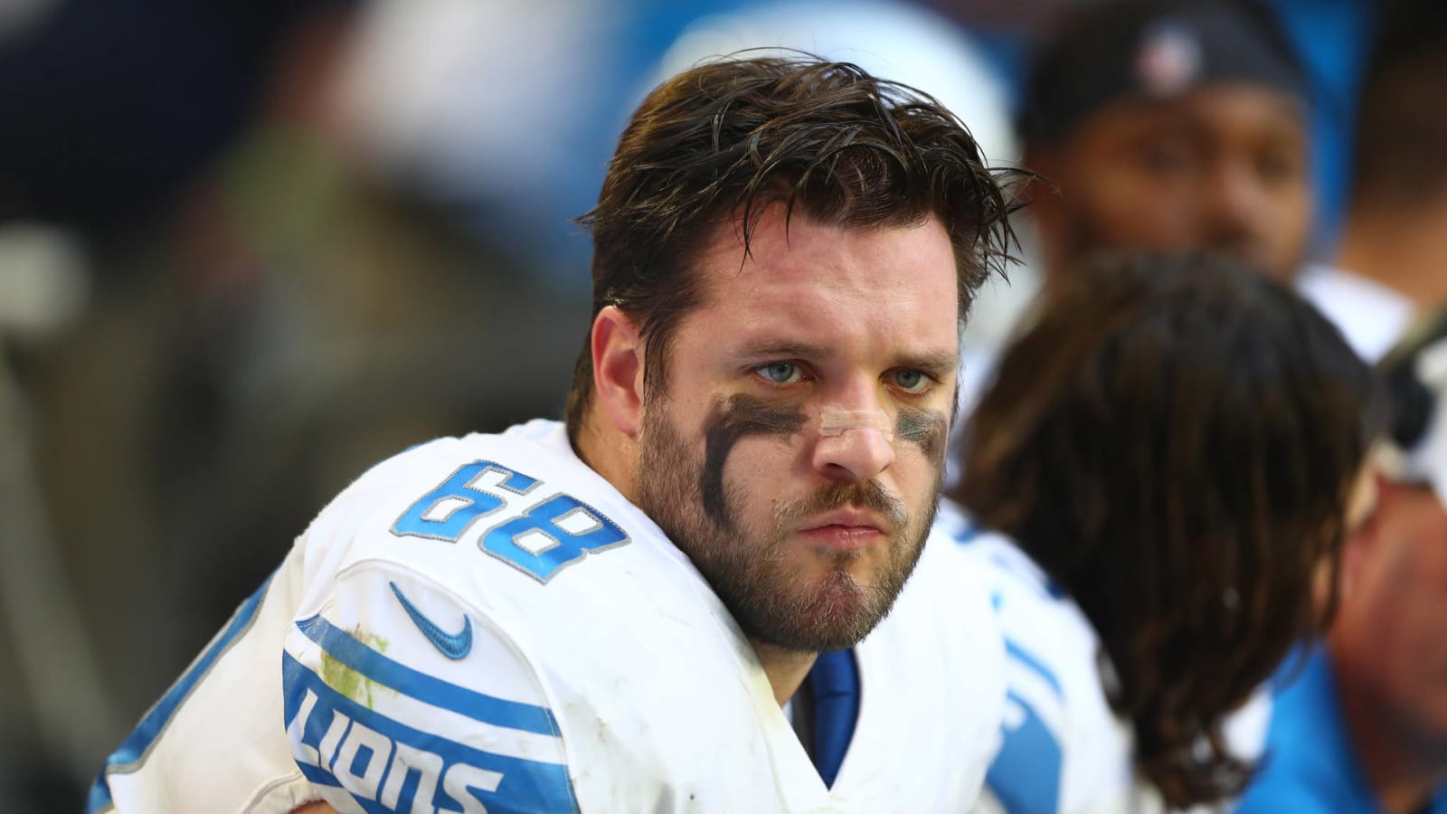 Lions' Taylor Decker signs six-year extension, agents claim