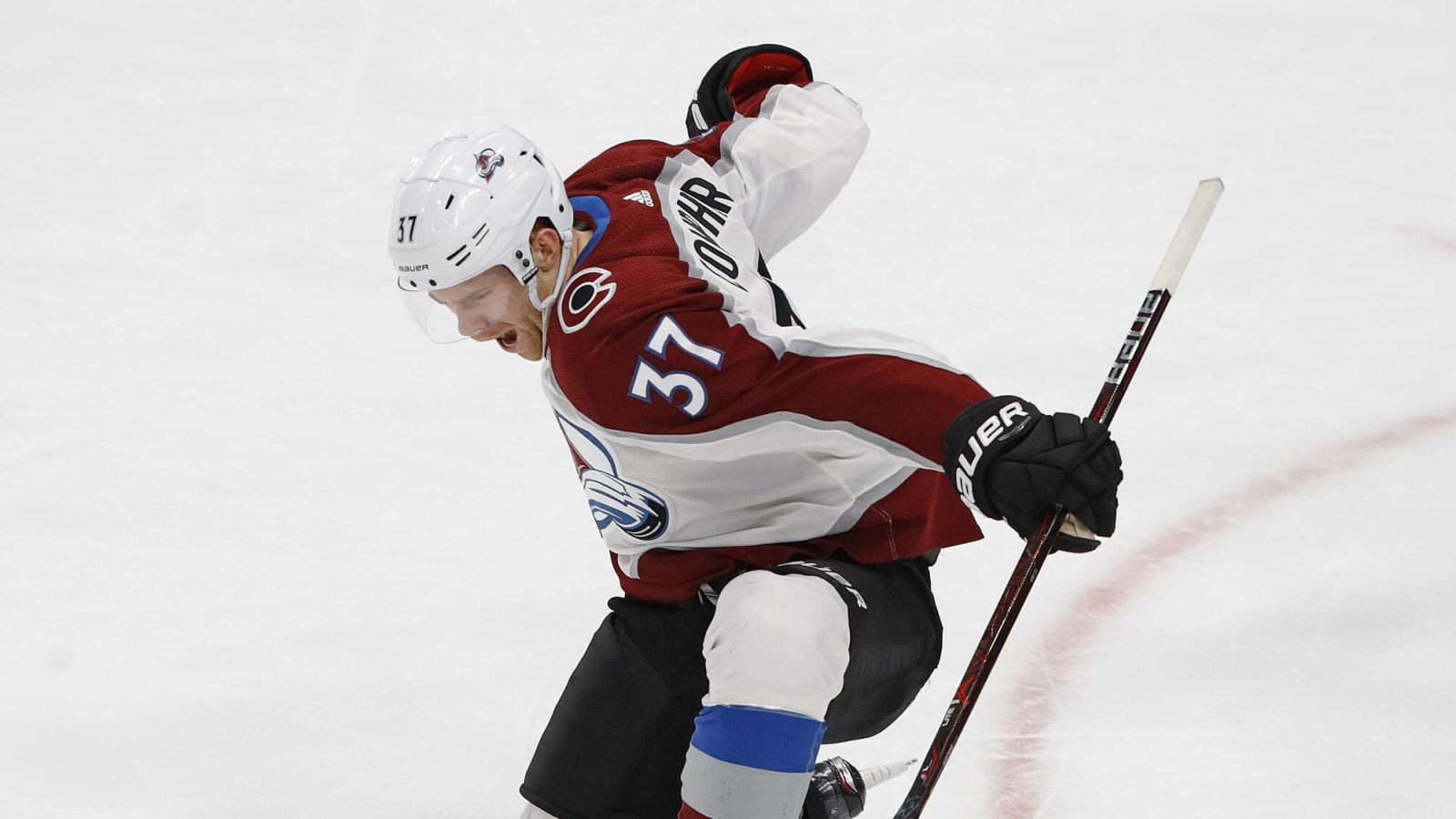 Avalanche: 3 Likely Free Agent Destinations for J.T. Compher