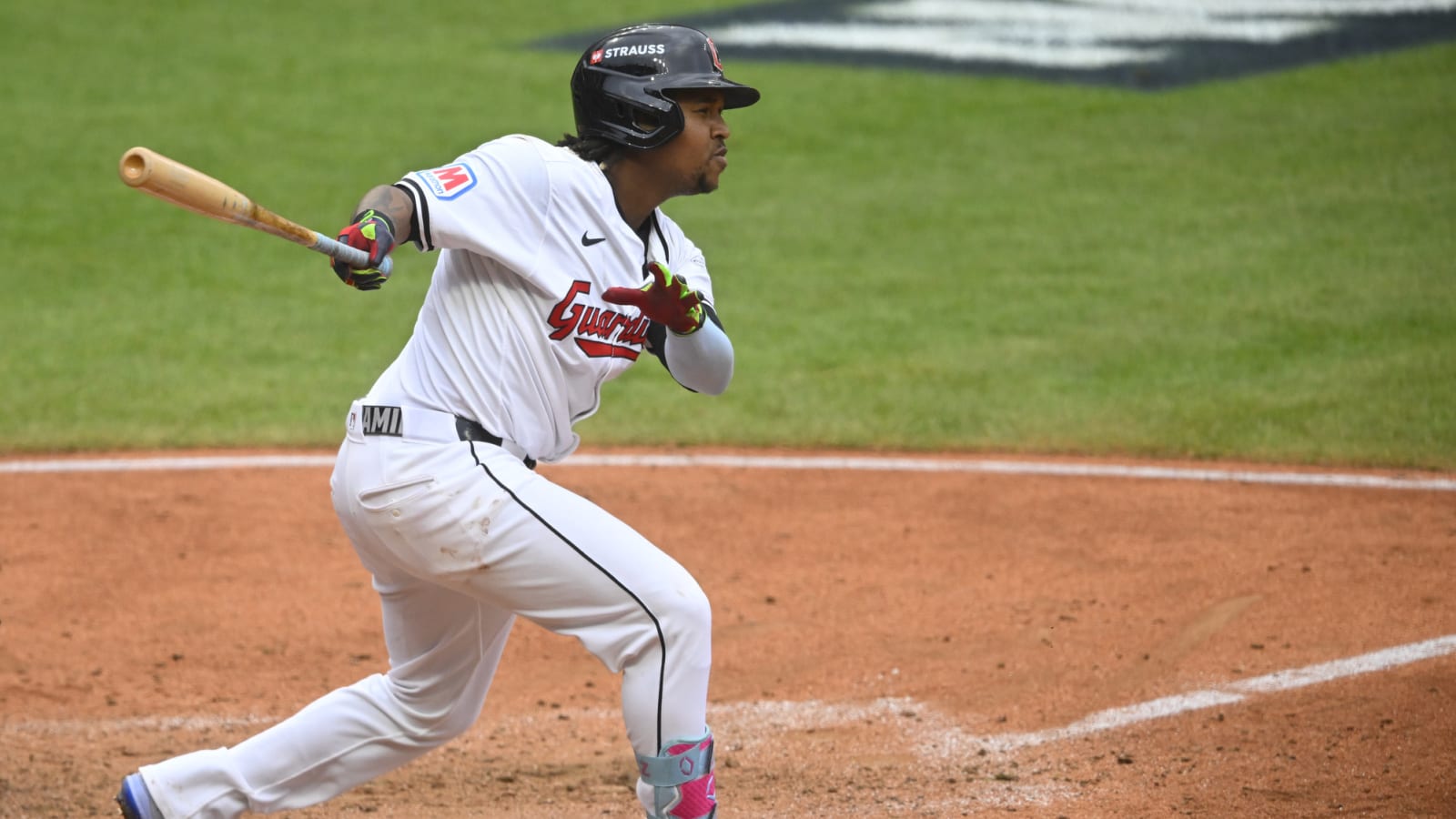 Look of the Day for 10/15: Big night for Jose Ramirez